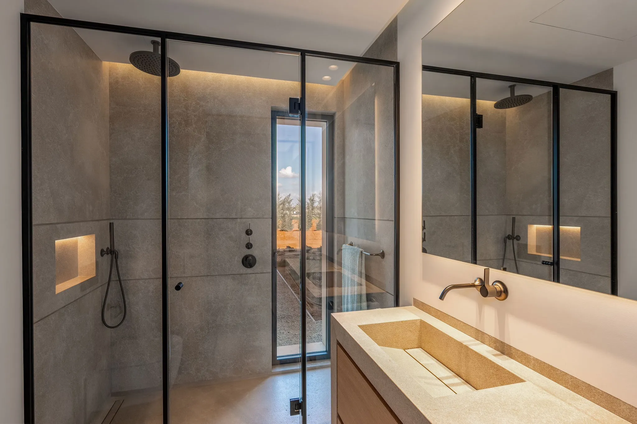 Эксклюзивная недавно построенная финка в идиллическом месте недалеко от Кала Лломбардс-13