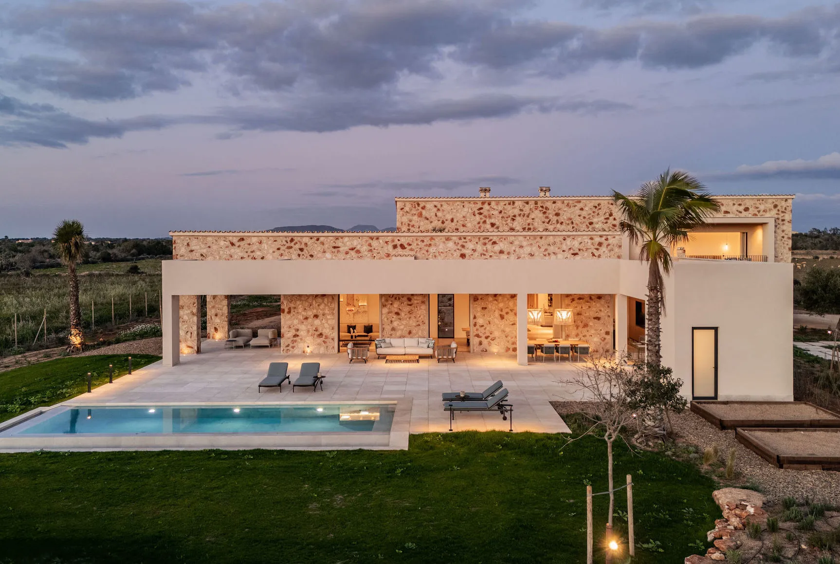 Exclusive new build finca in idyllic location near Cala Llombards-11