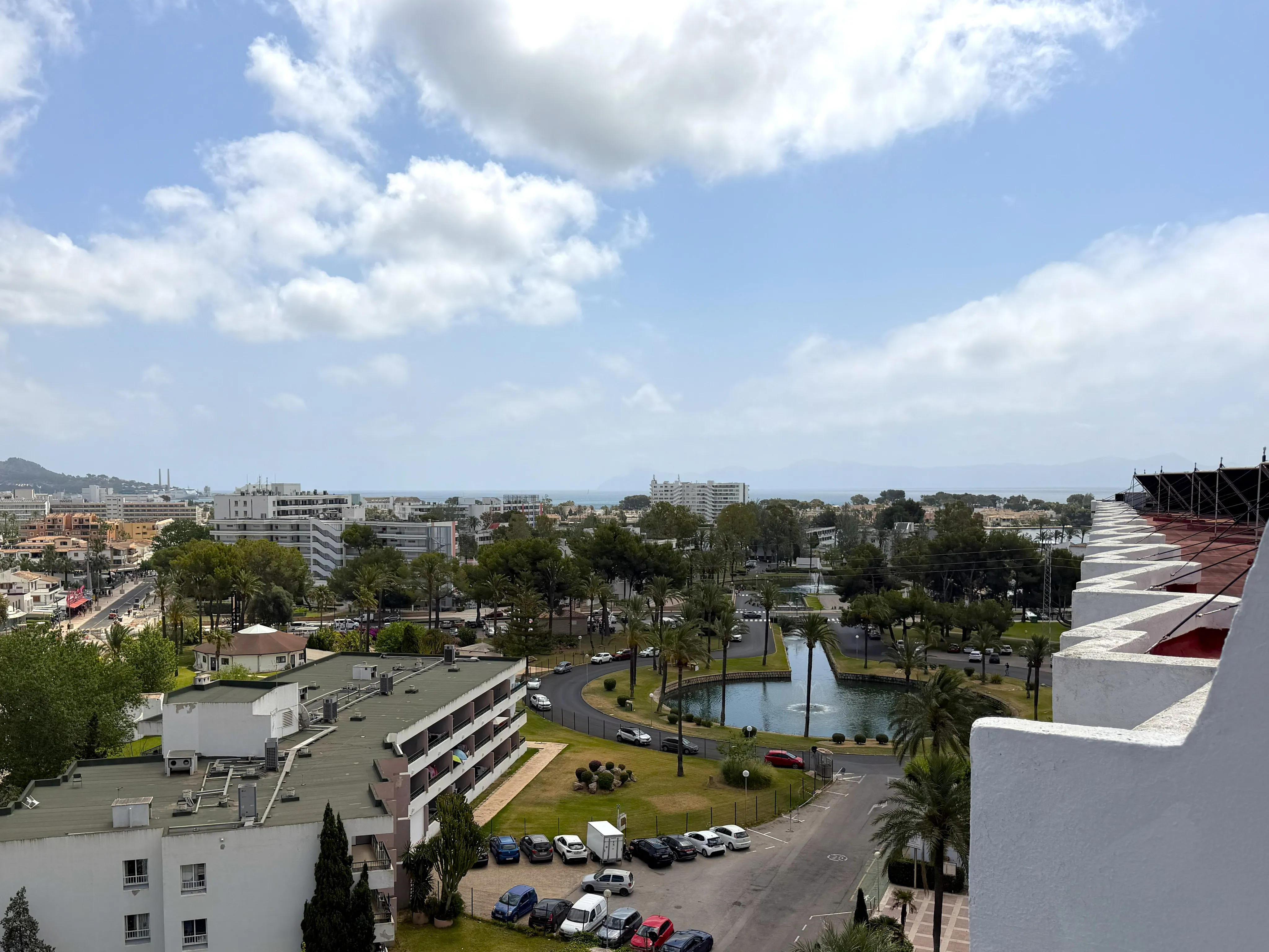 Prächtiges Penthouse in einem Gebäude mit mehreren Aufzügen und hervorragenden Einrichtungen in Puerto Alcudia, Mallorca-25