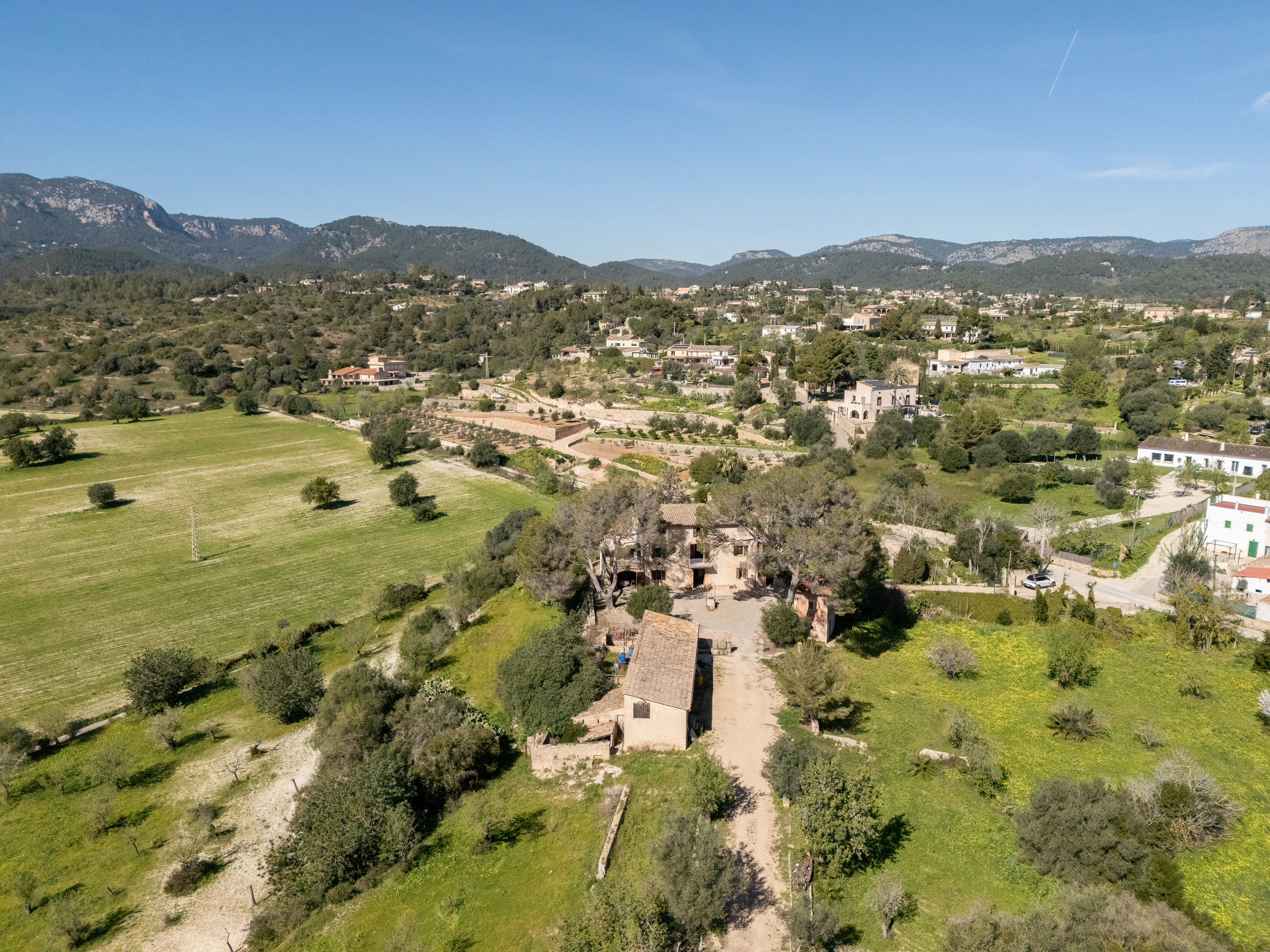 Finca mallorquina con carácter, privacidad y vistas únicas-21