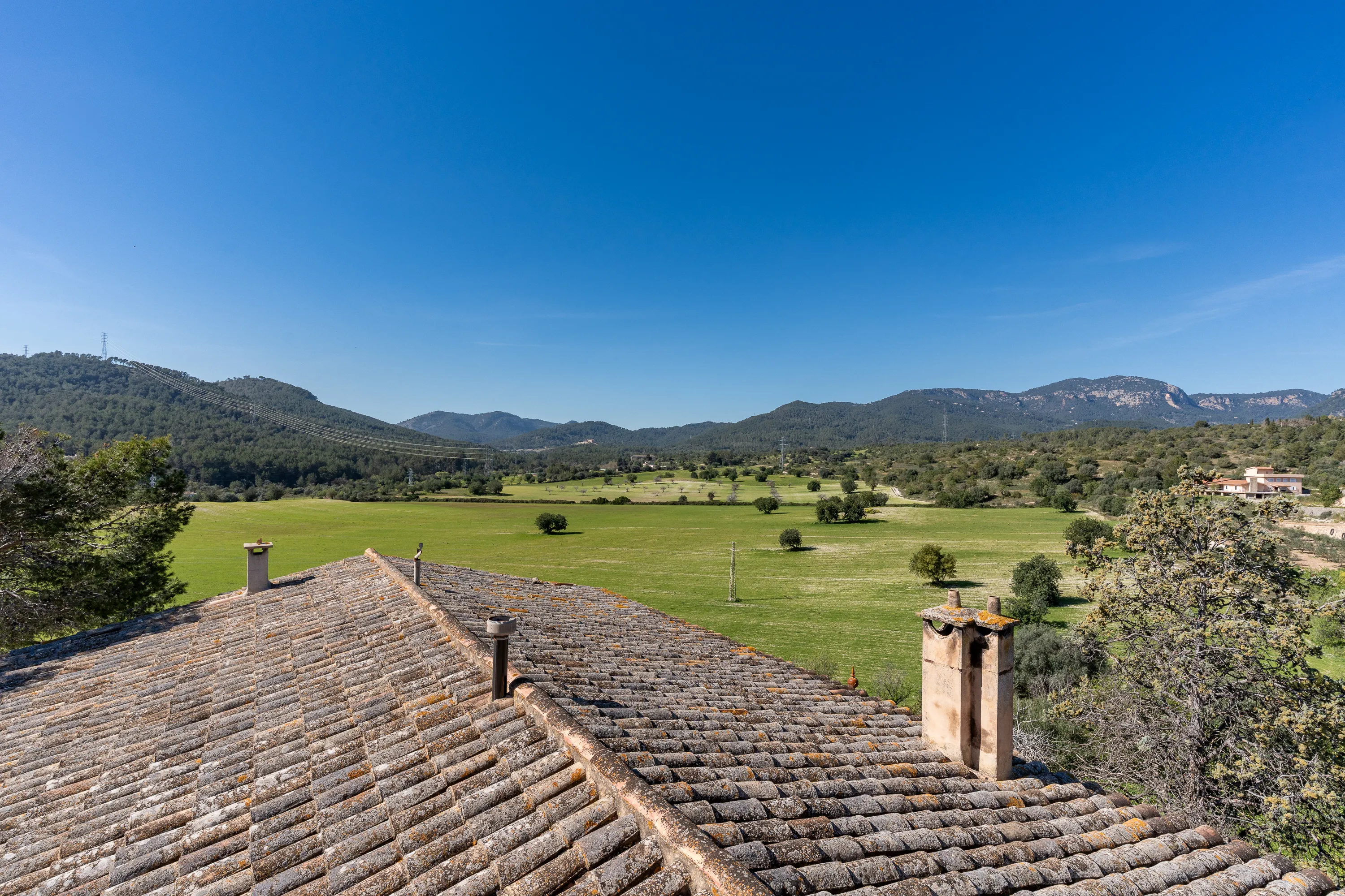 Mallorcinsk finca med karakter, privatliv og unik udsigt-14