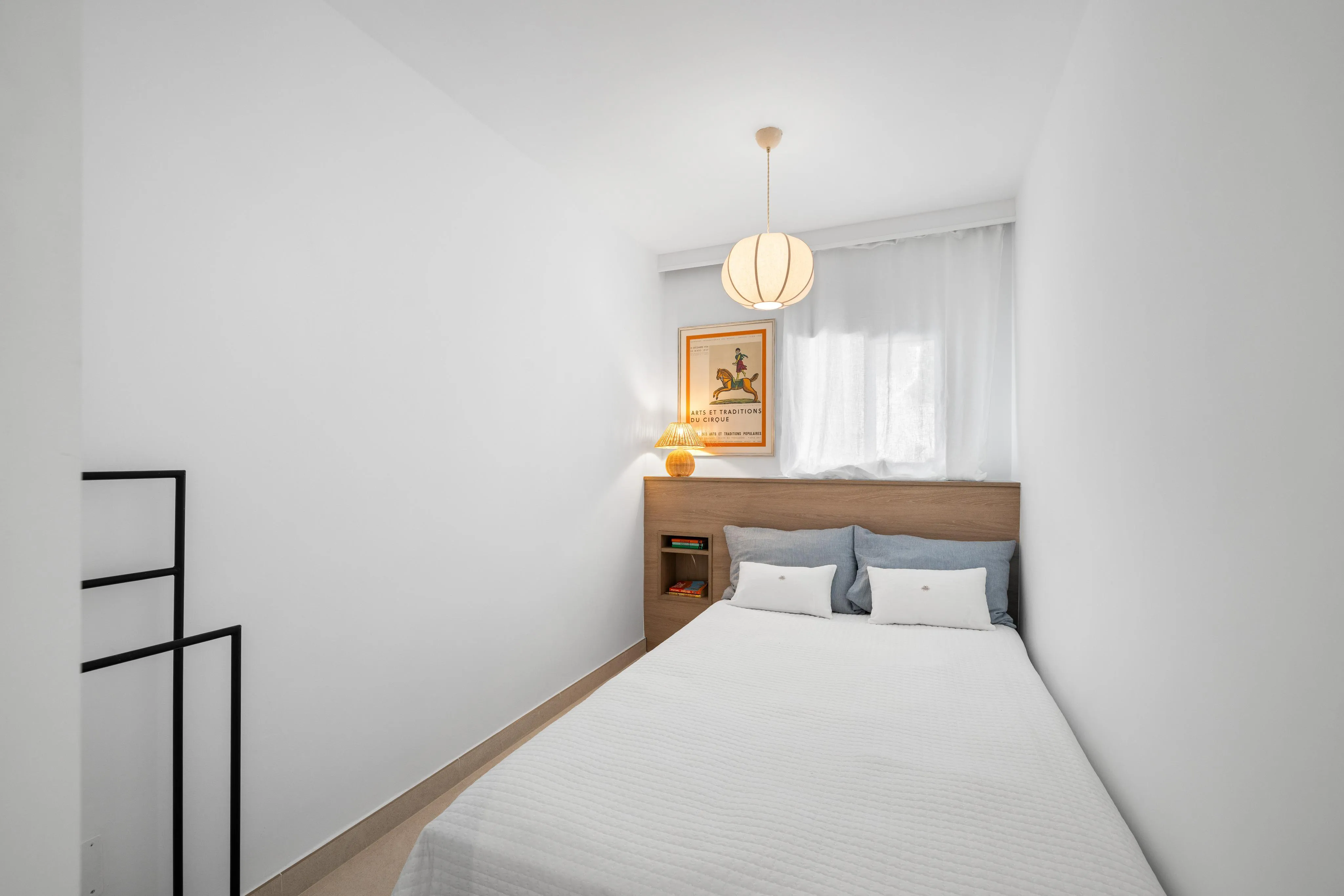 Exclusiu apartament amb encant i vistes panoràmiques-16