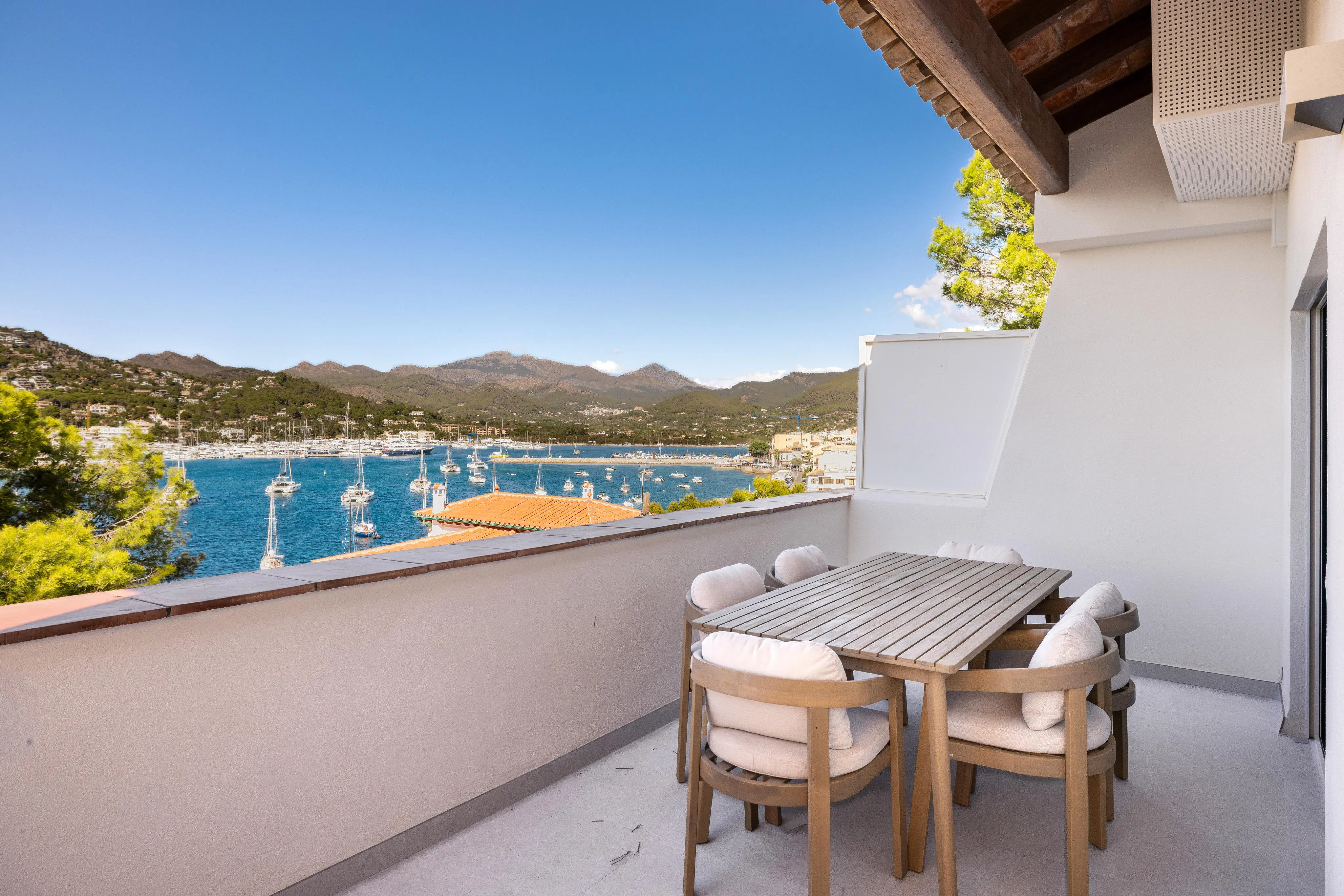 Exclusivo apartamento con encanto y vistas panorámicas-6