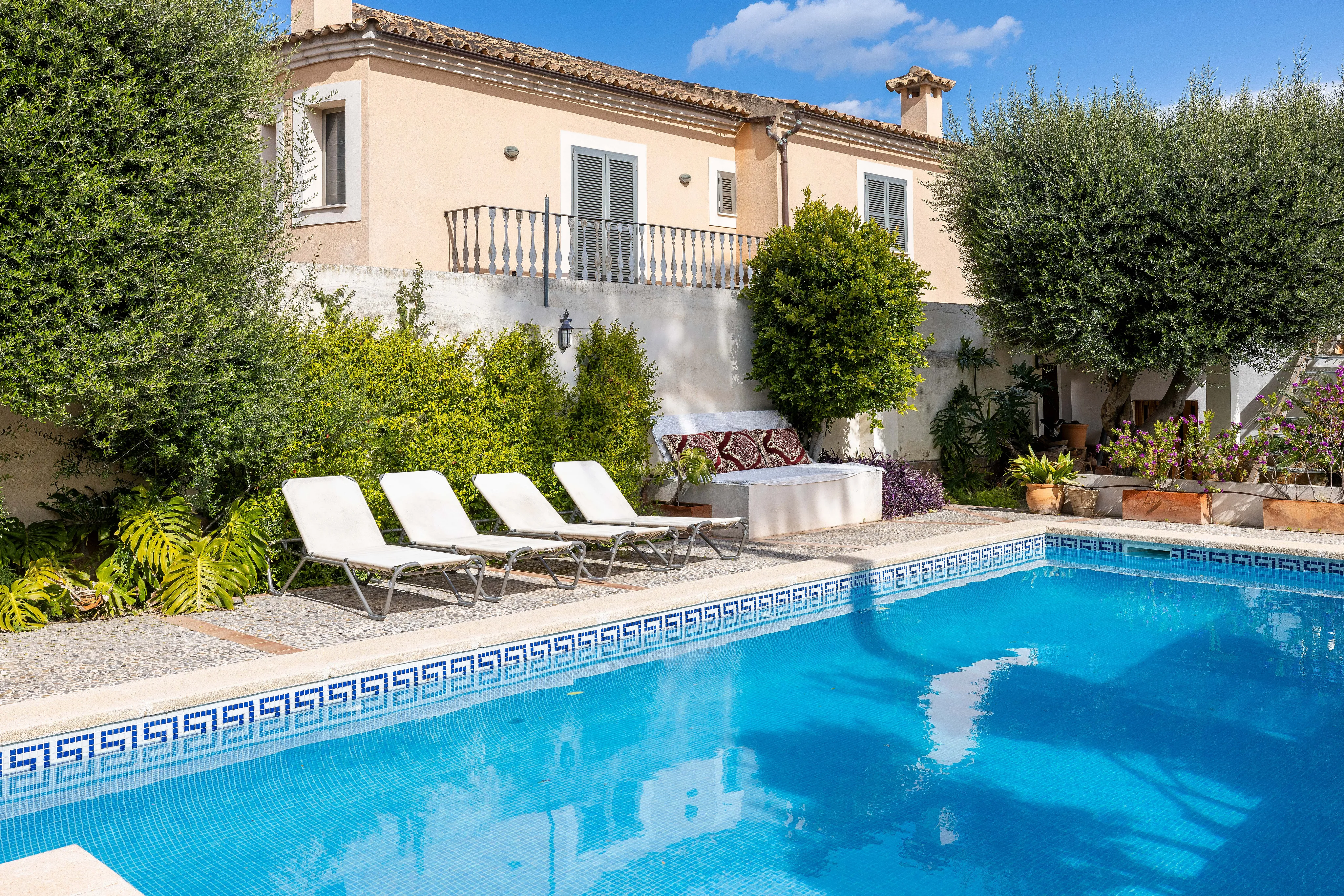 Willa z licencją na wynajem w Son Espanyolet-24