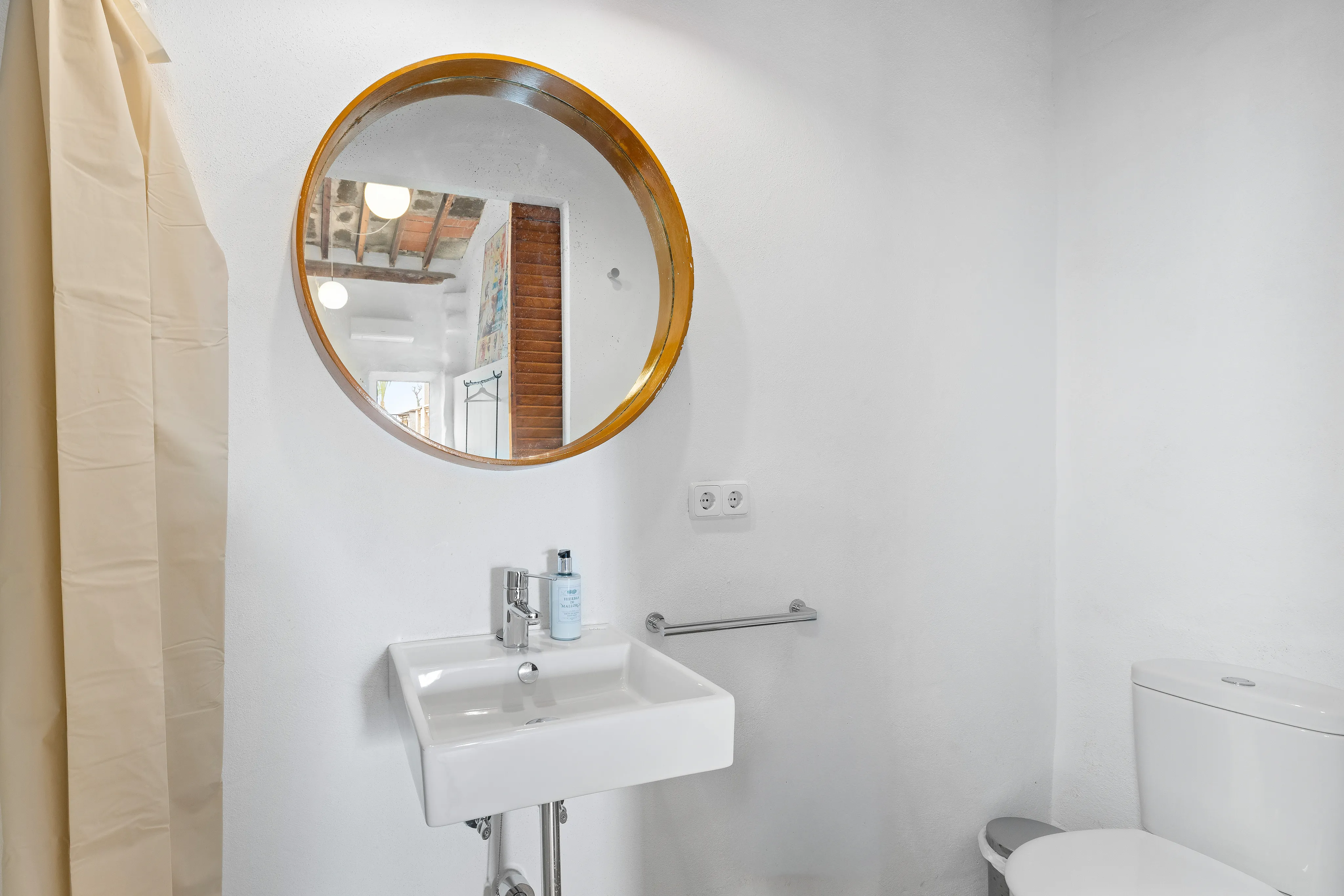 Willa z licencją na wynajem w Son Espanyolet-15