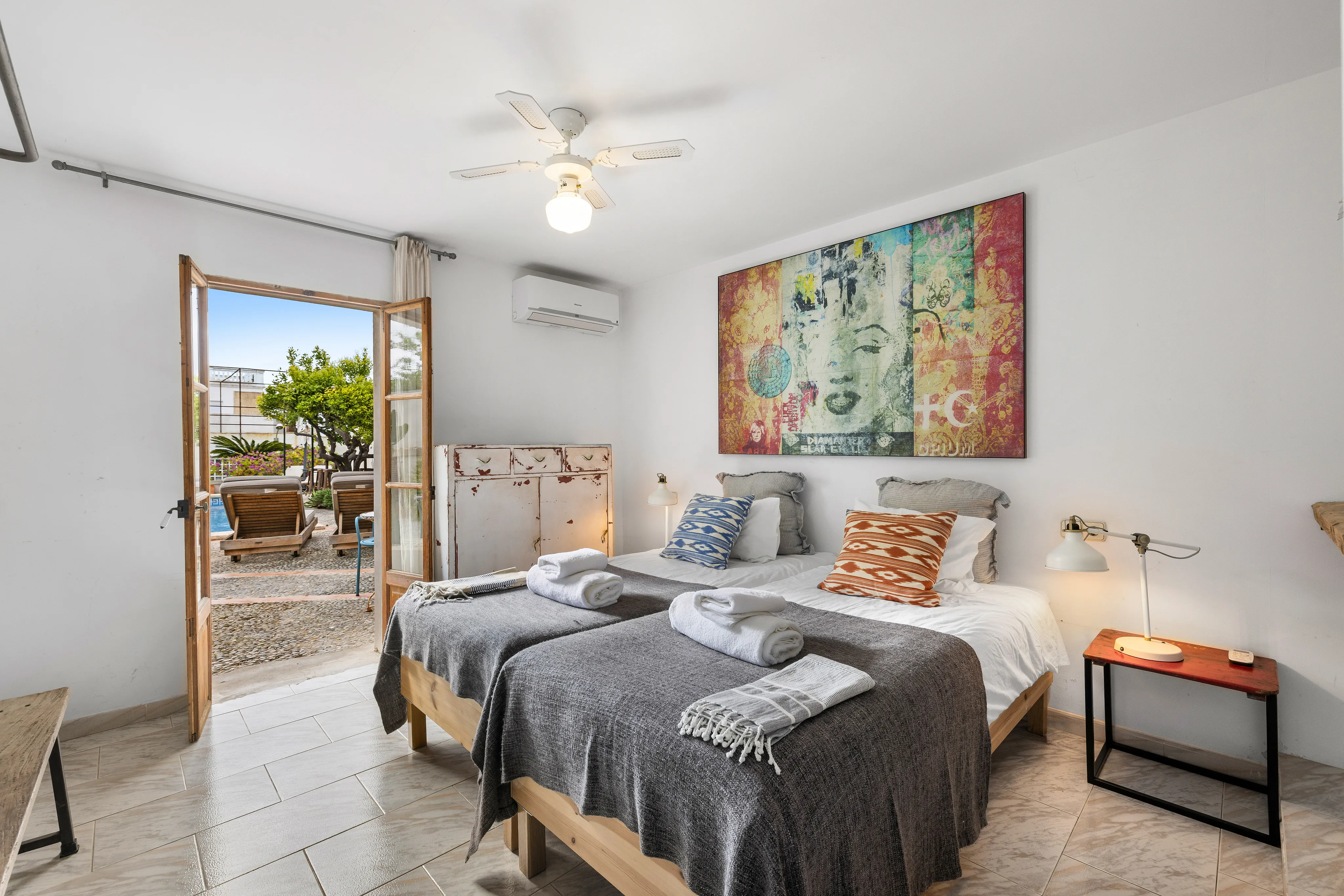 Willa z licencją na wynajem w Son Espanyolet-14