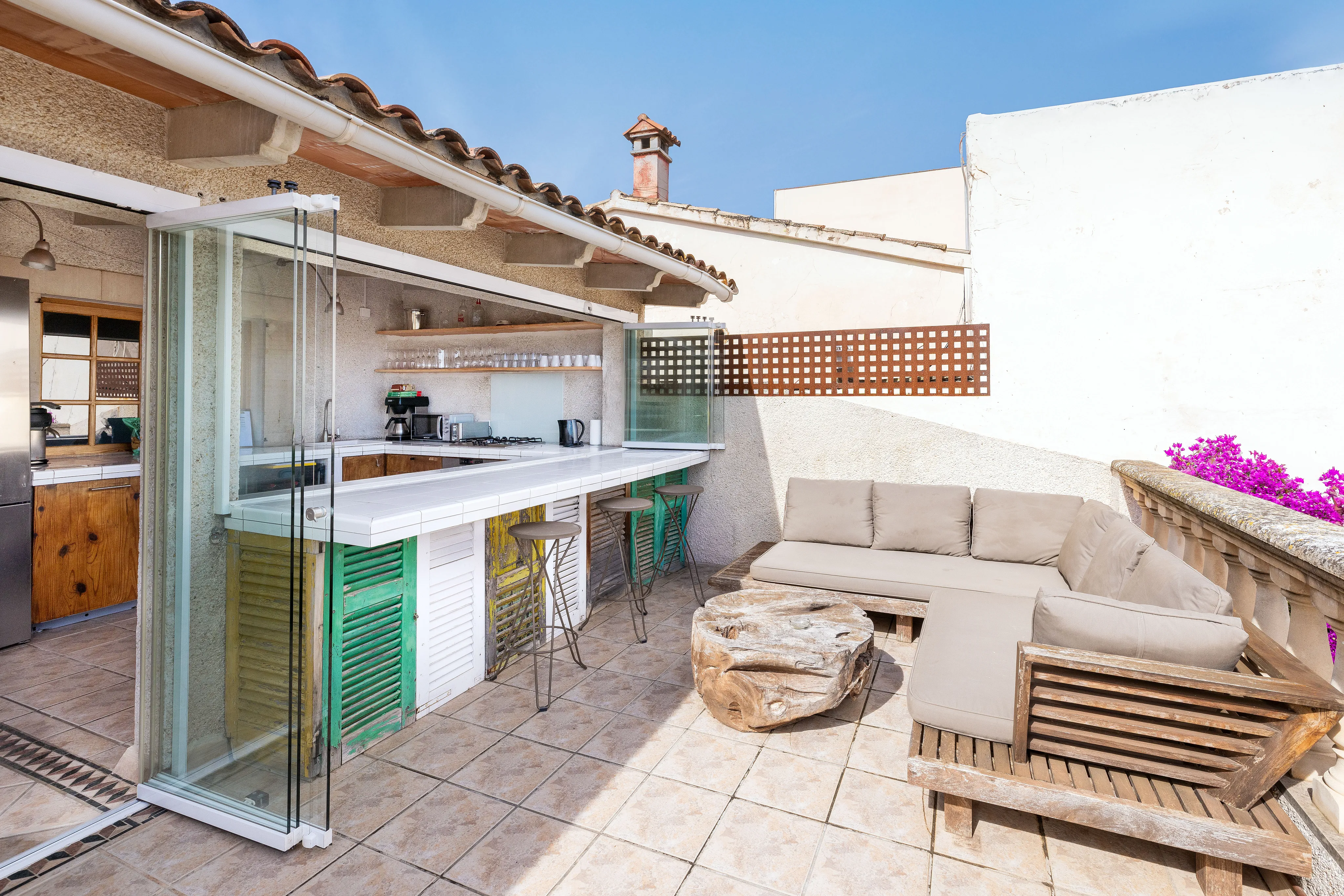 Willa z licencją na wynajem w Son Espanyolet-18