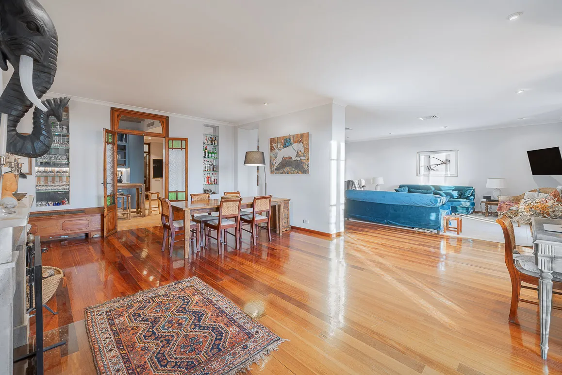 Excepcional apartamento en primera línea de mar con terraza privada en la azotea, ascensor y garaje en Calatrava-7