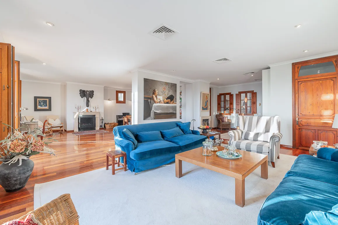 Excepcional apartament en primera línia de mar amb terrassa privada al terrat, ascensor i garatge a Calatrava-4