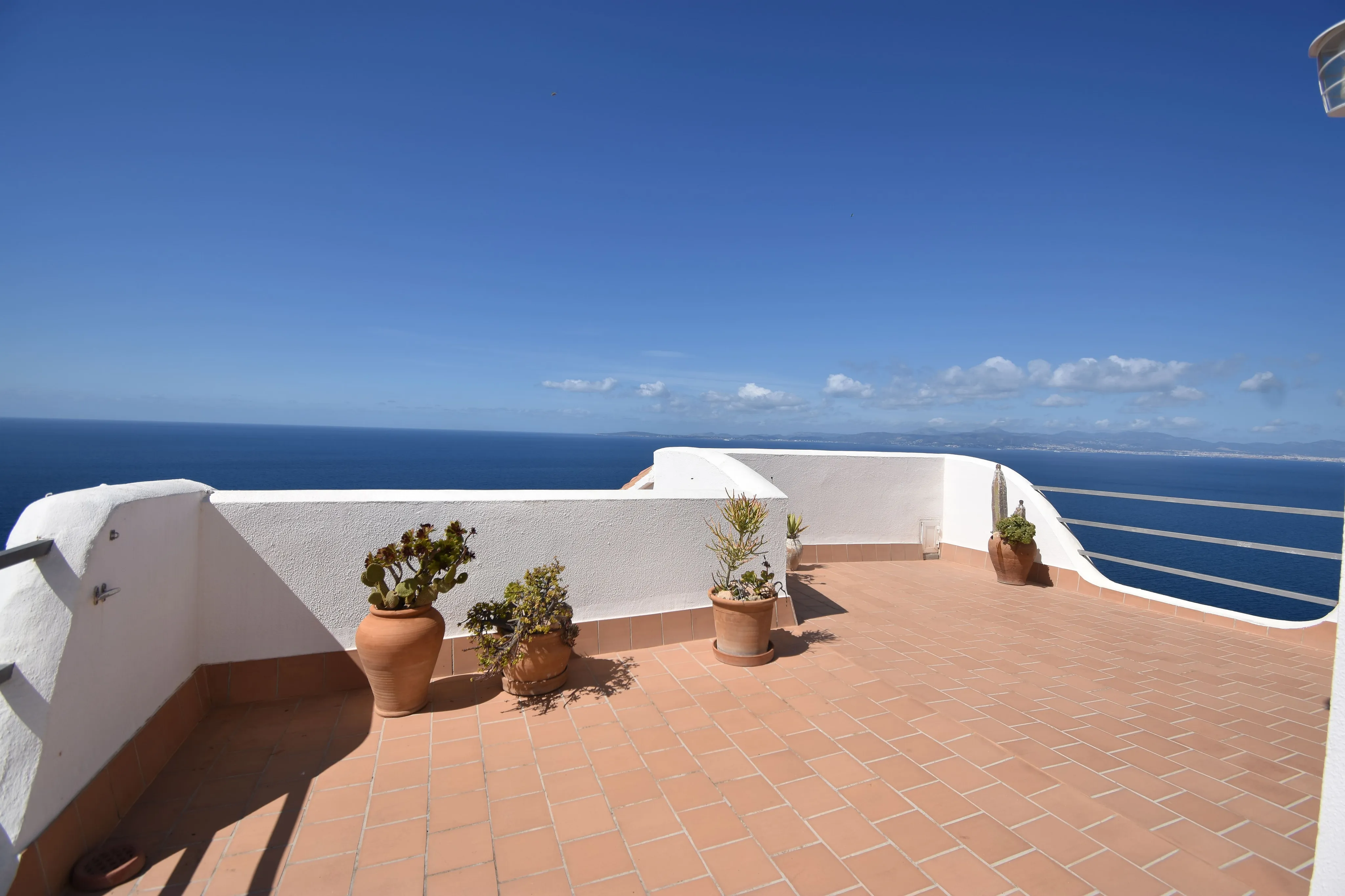 Lejlighed med havudsigt-2