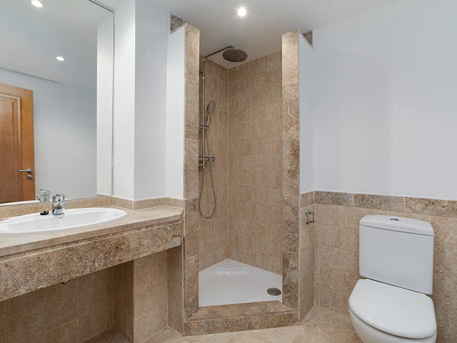 Comfortable apartment beside the golf course-9