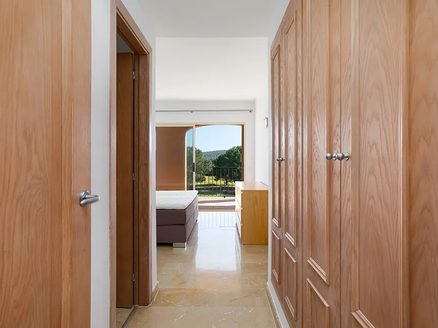 Comfortable apartment beside the golf course-7