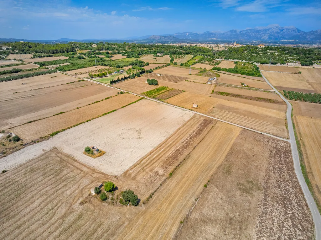 Prachtig perceel op een prachtige en privélocatie te koop, Muro-4