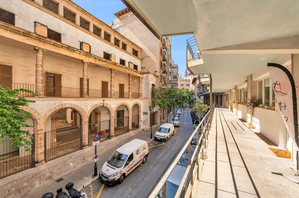 Immobile commerciale in vendita nel cuore del centro storico di Palma-8