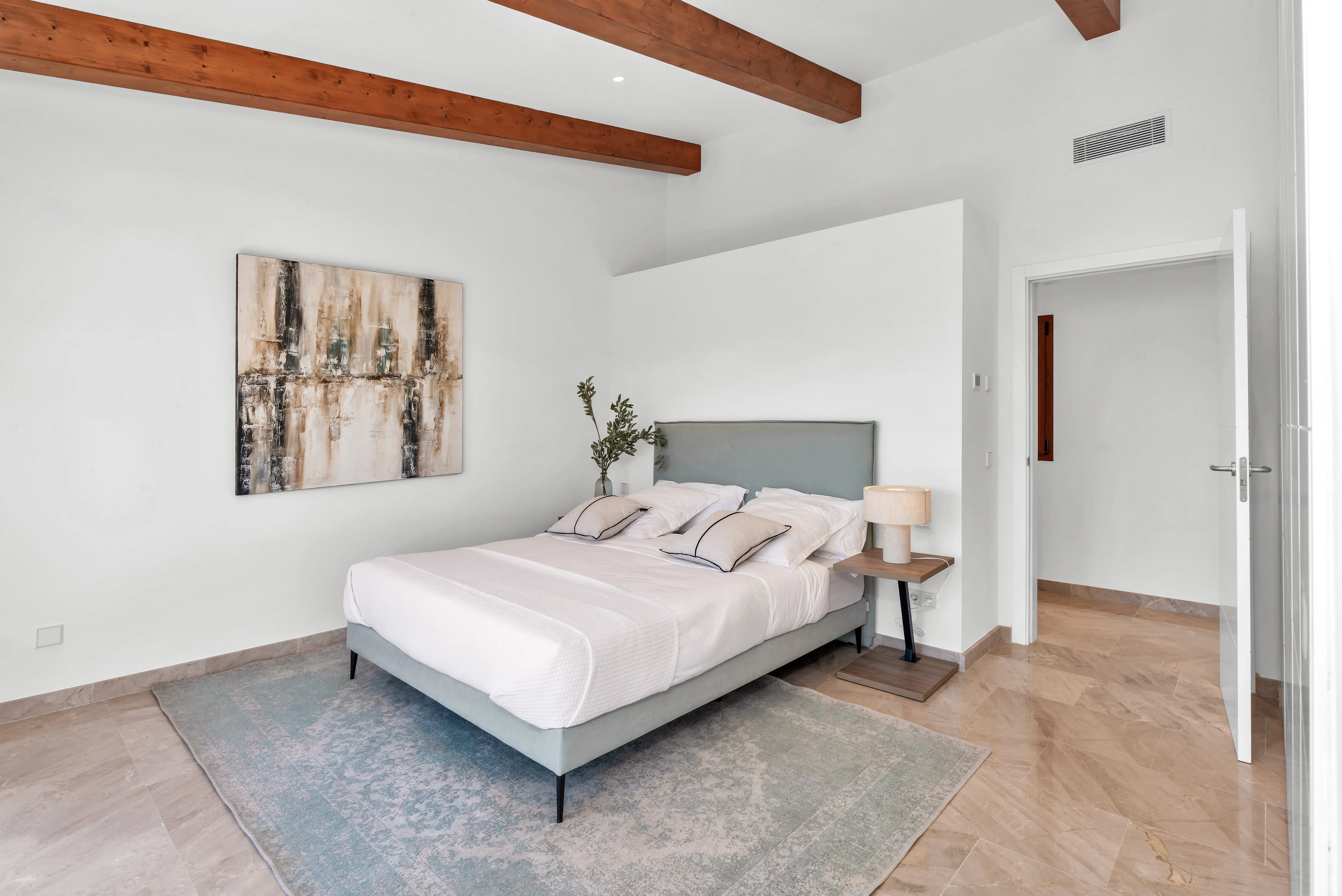 Fantastisk ejendom med udsigt over havnen-19