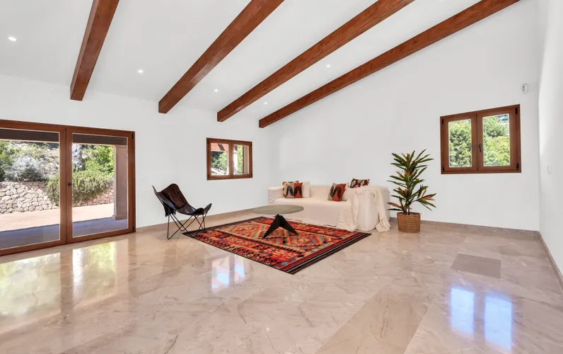 Impresionante propiedad con vistas al puerto