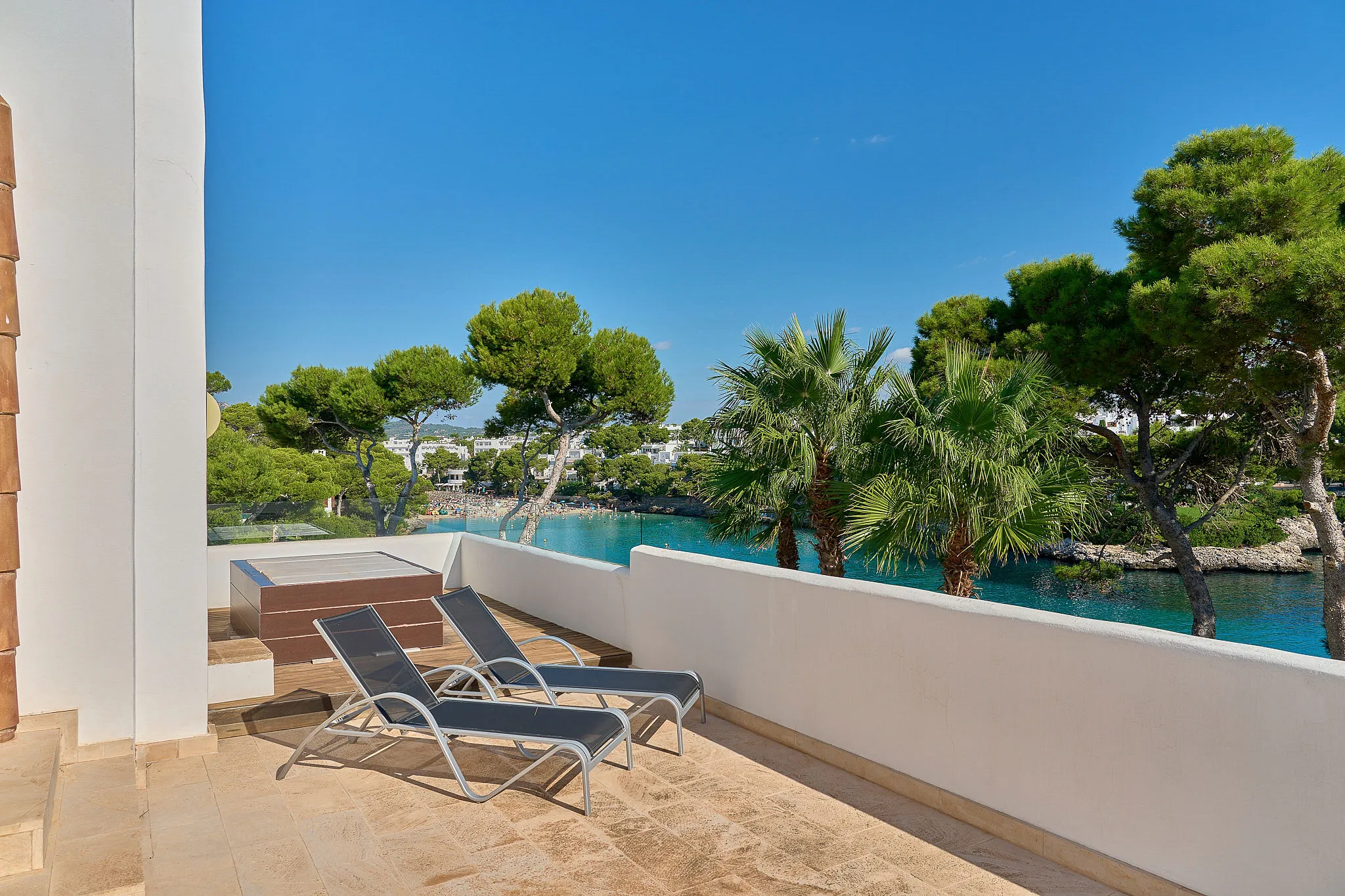 Exclusieve villa op een toplocatie met toegang tot de zee-14