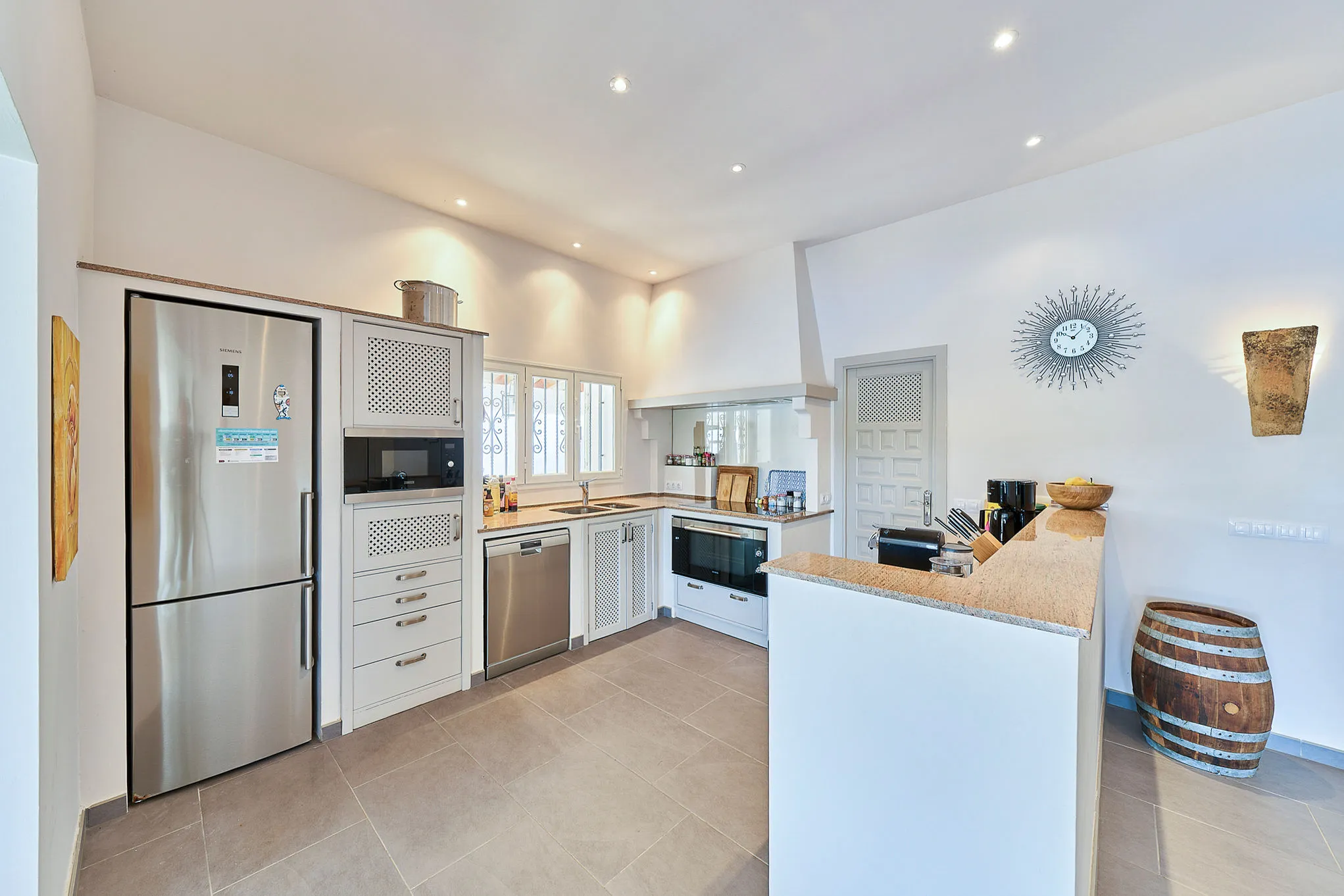 Exclusieve villa op een toplocatie met toegang tot de zee-7