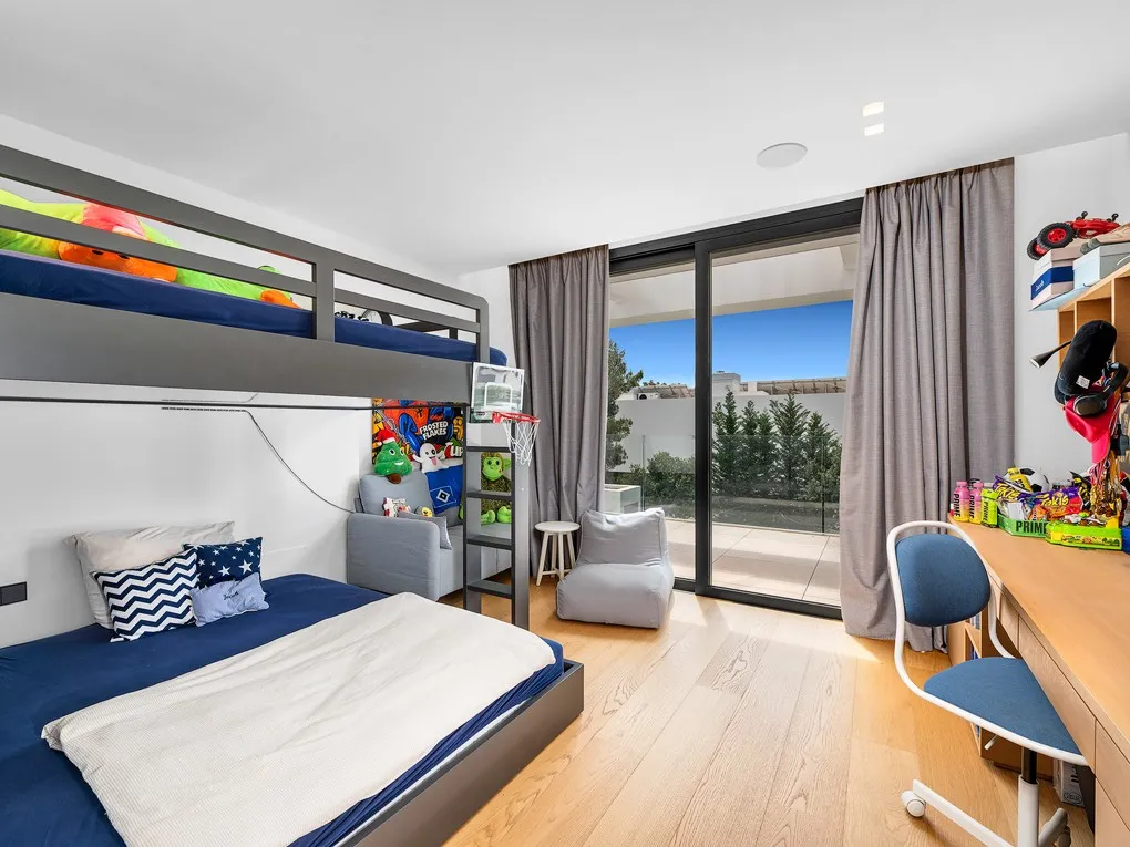 Luxe villa direct aan de golfbaan-14