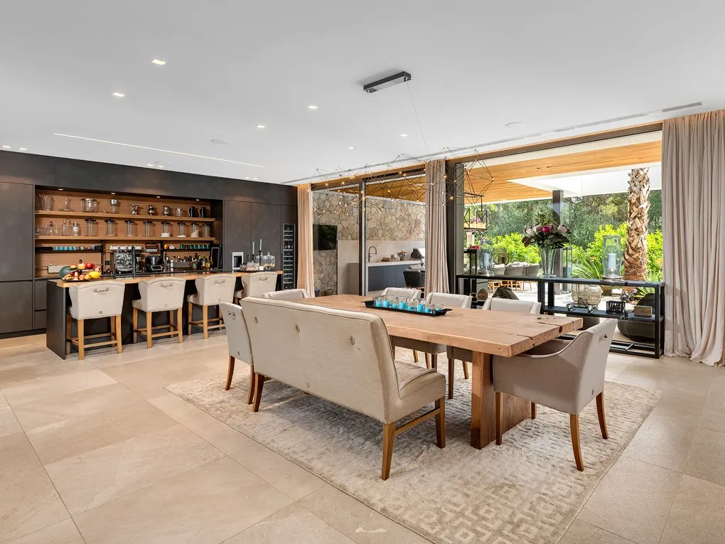 Luxe villa direct aan de golfbaan-5