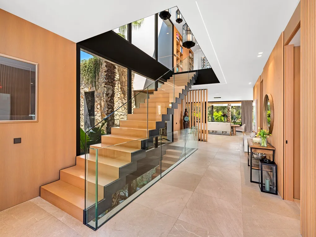 Luxe villa direct aan de golfbaan-9