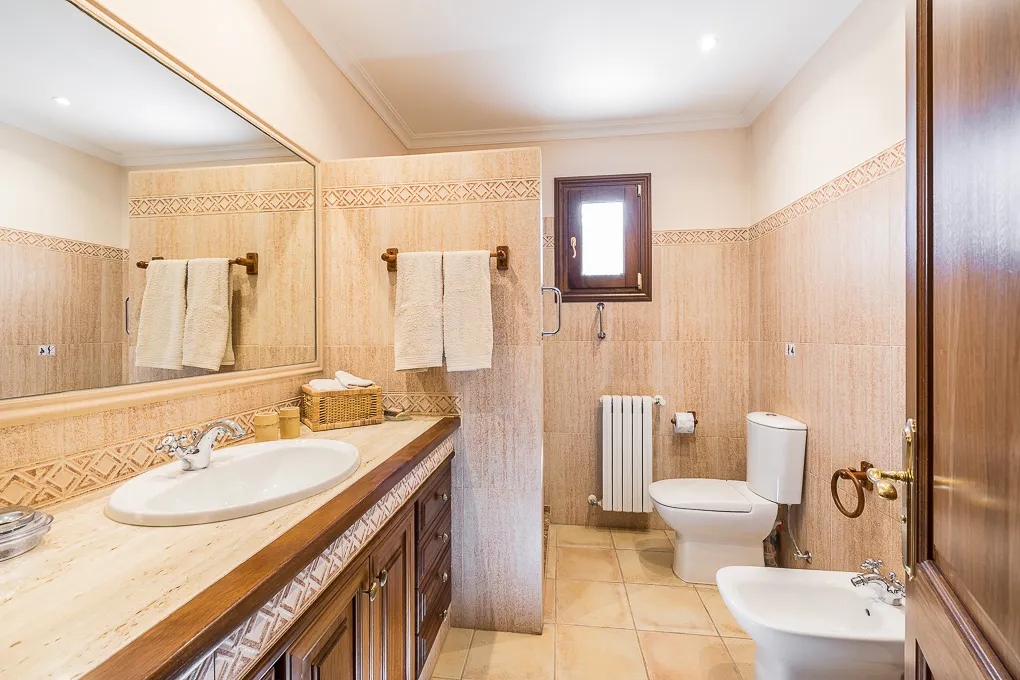 Charmerende finca med rolig beliggenhed i Alaró-11