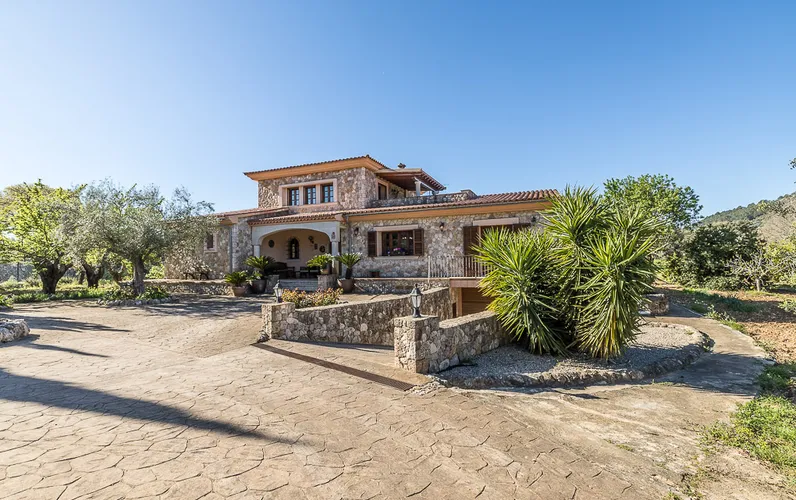 Urocza finca w spokojnej okolicy w Alaró