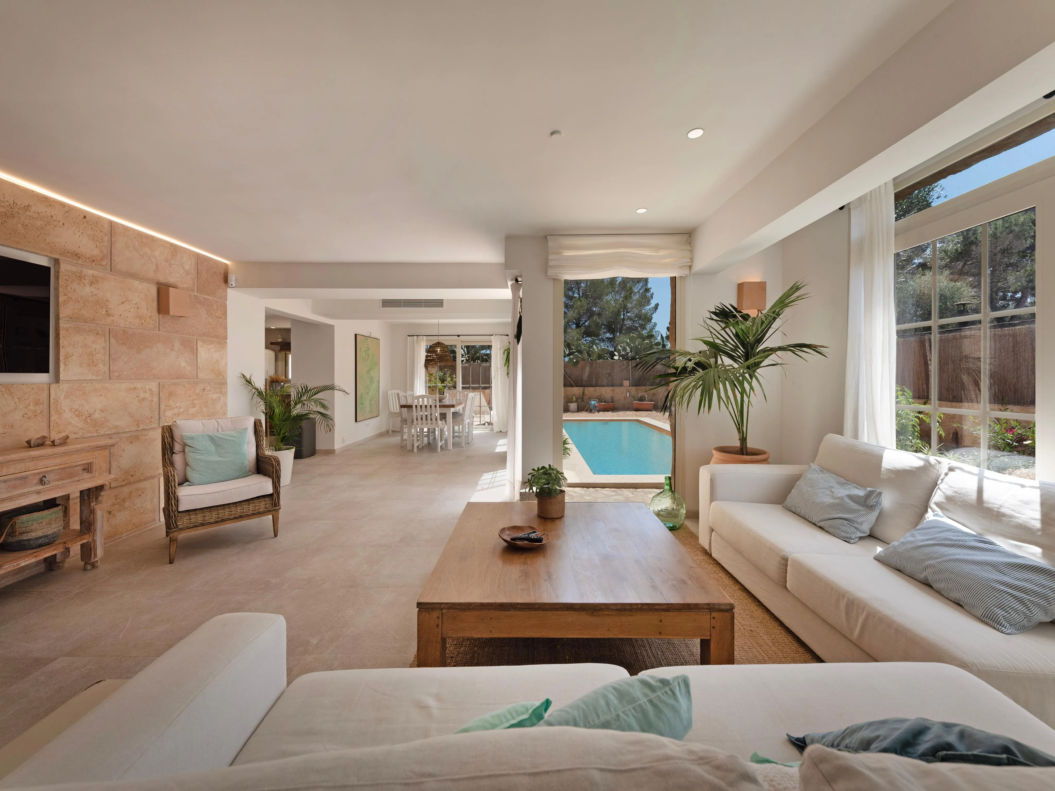 Cozy Mediterranean house-3