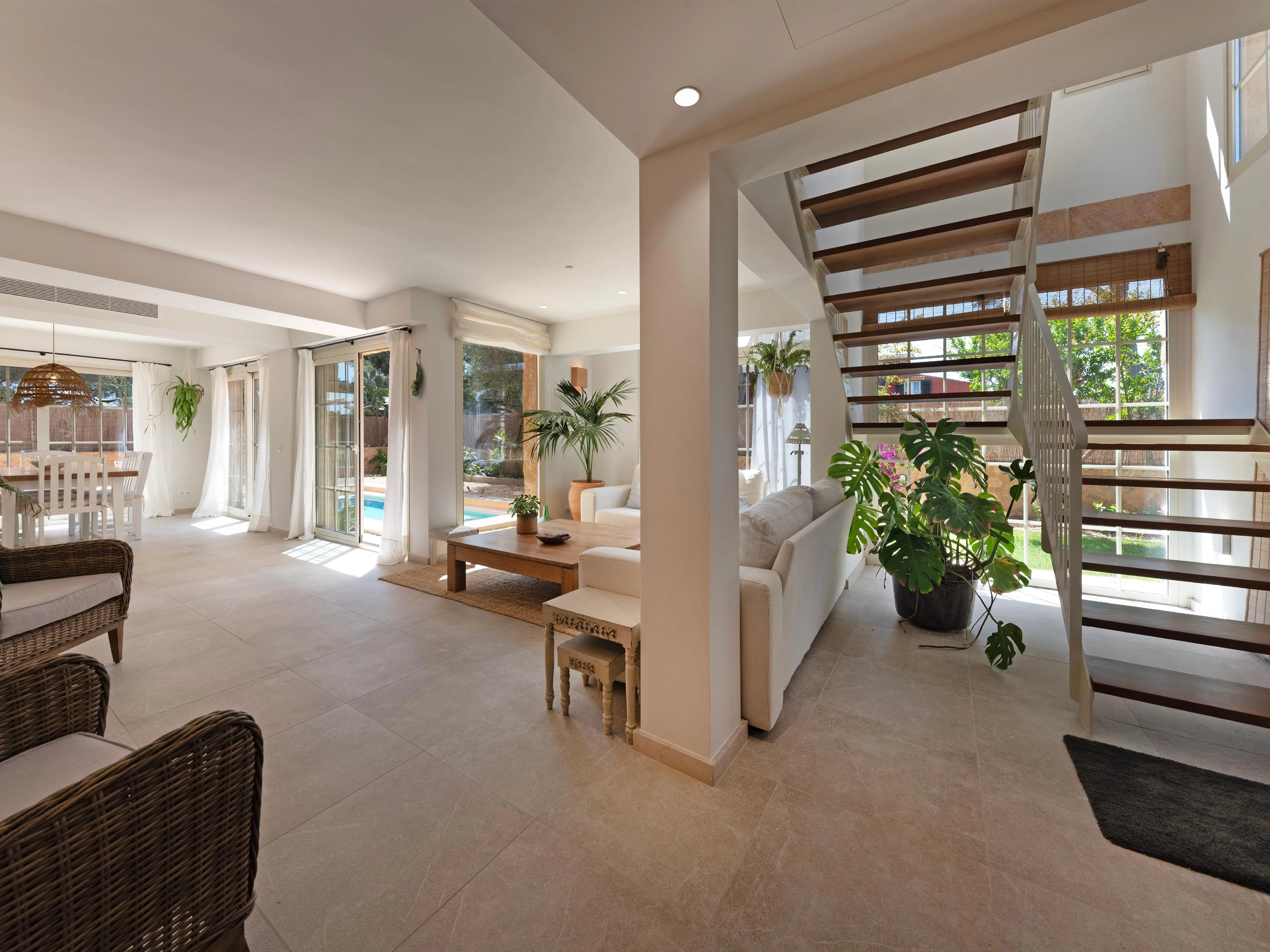 Cozy Mediterranean house-4