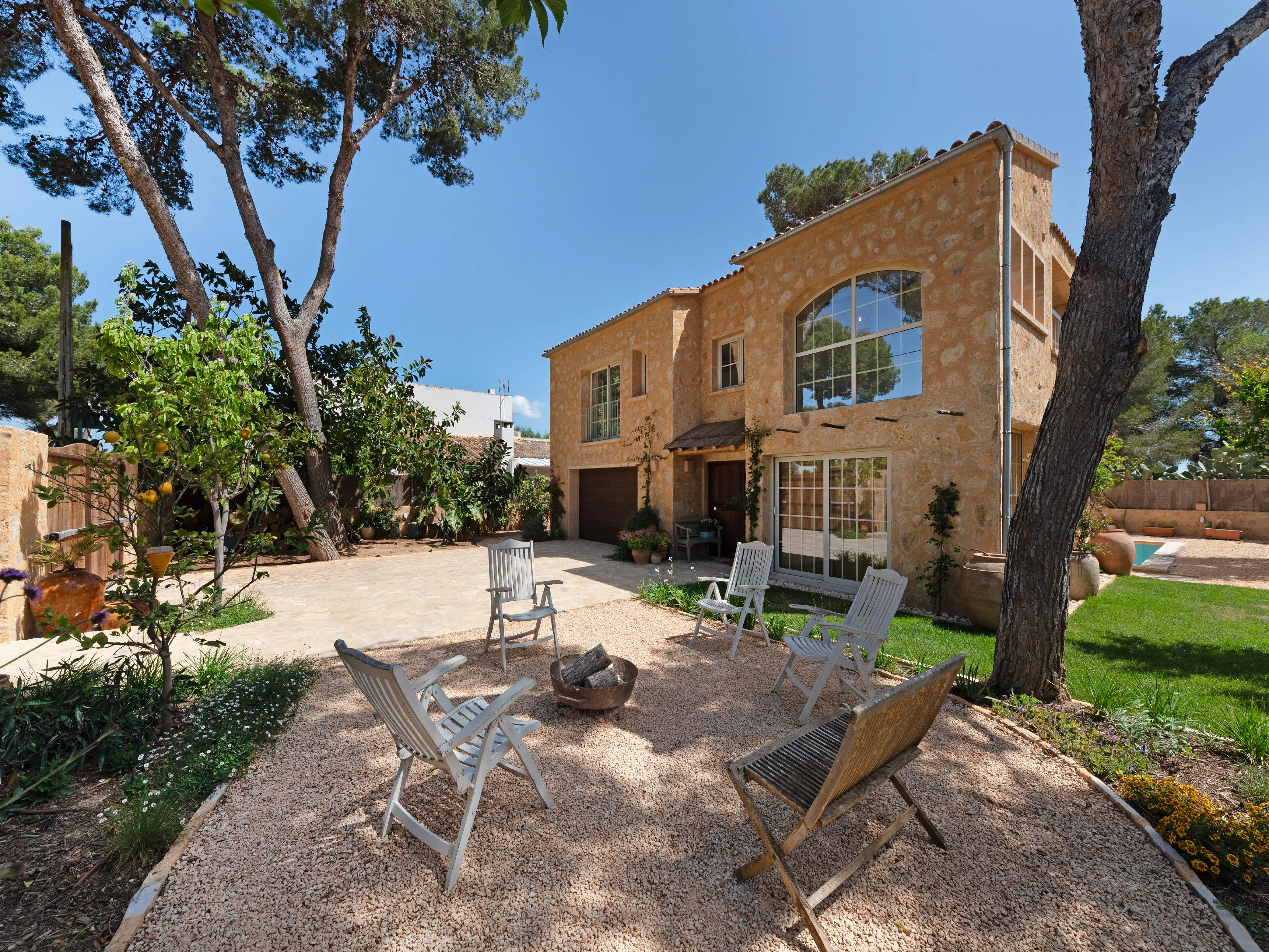 Cozy Mediterranean house-2