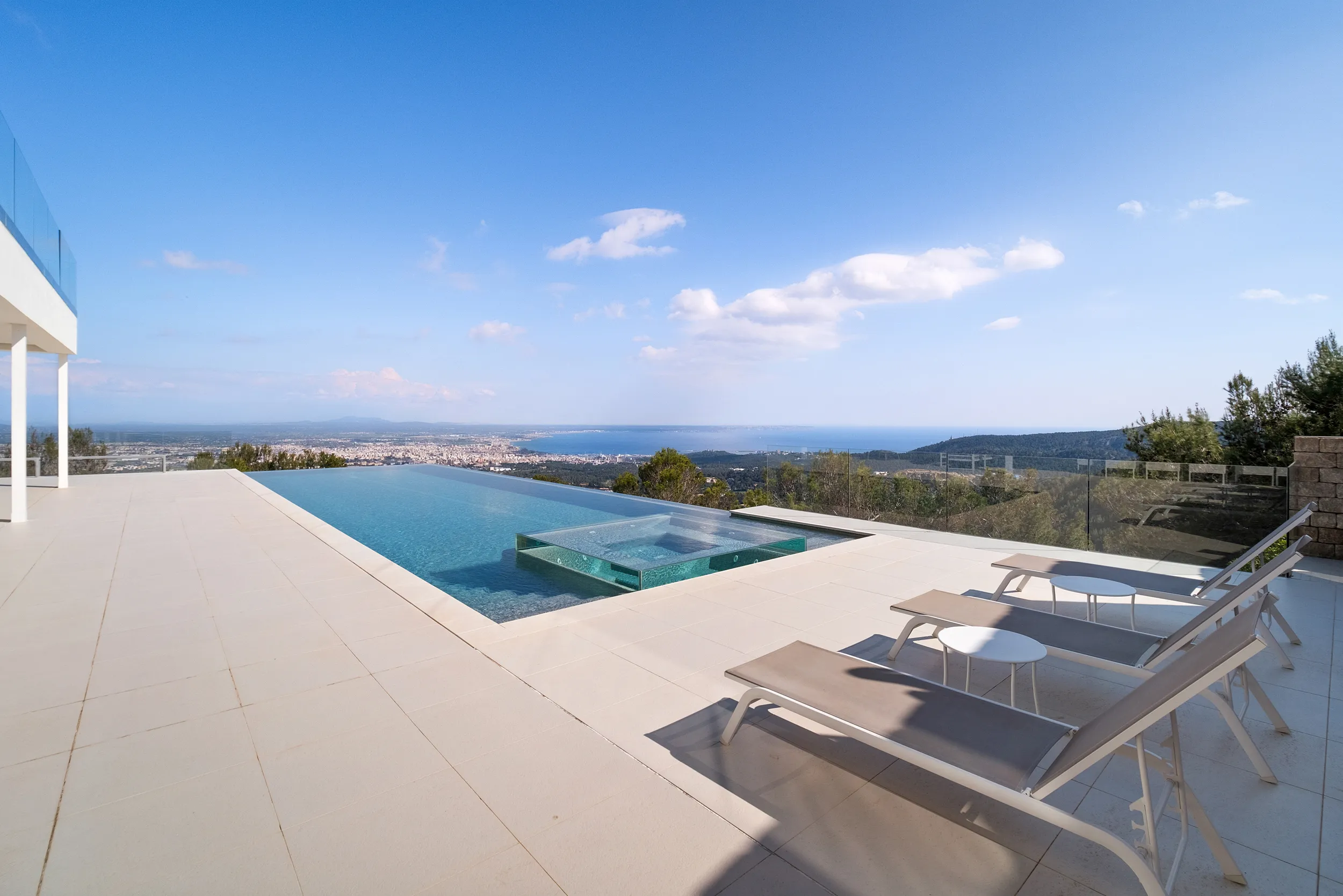 Eccezionale proprietà con vista sul mare a Son Vida-1