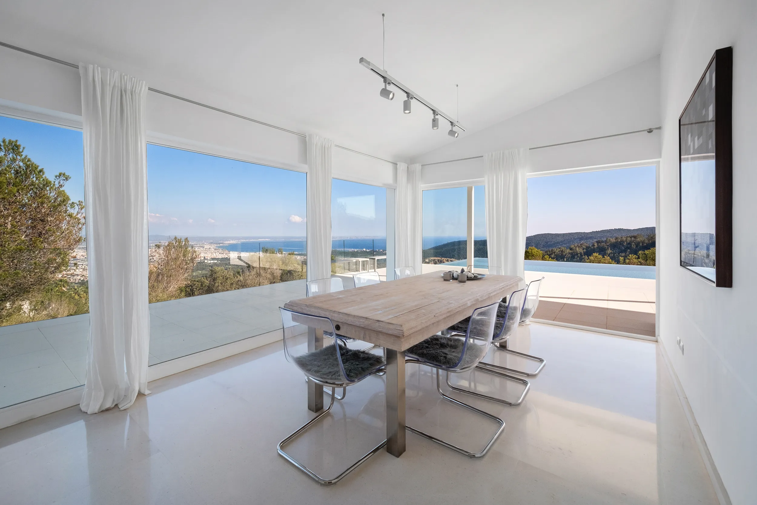 Exceptional Sea-View Estate in Son Vida-8