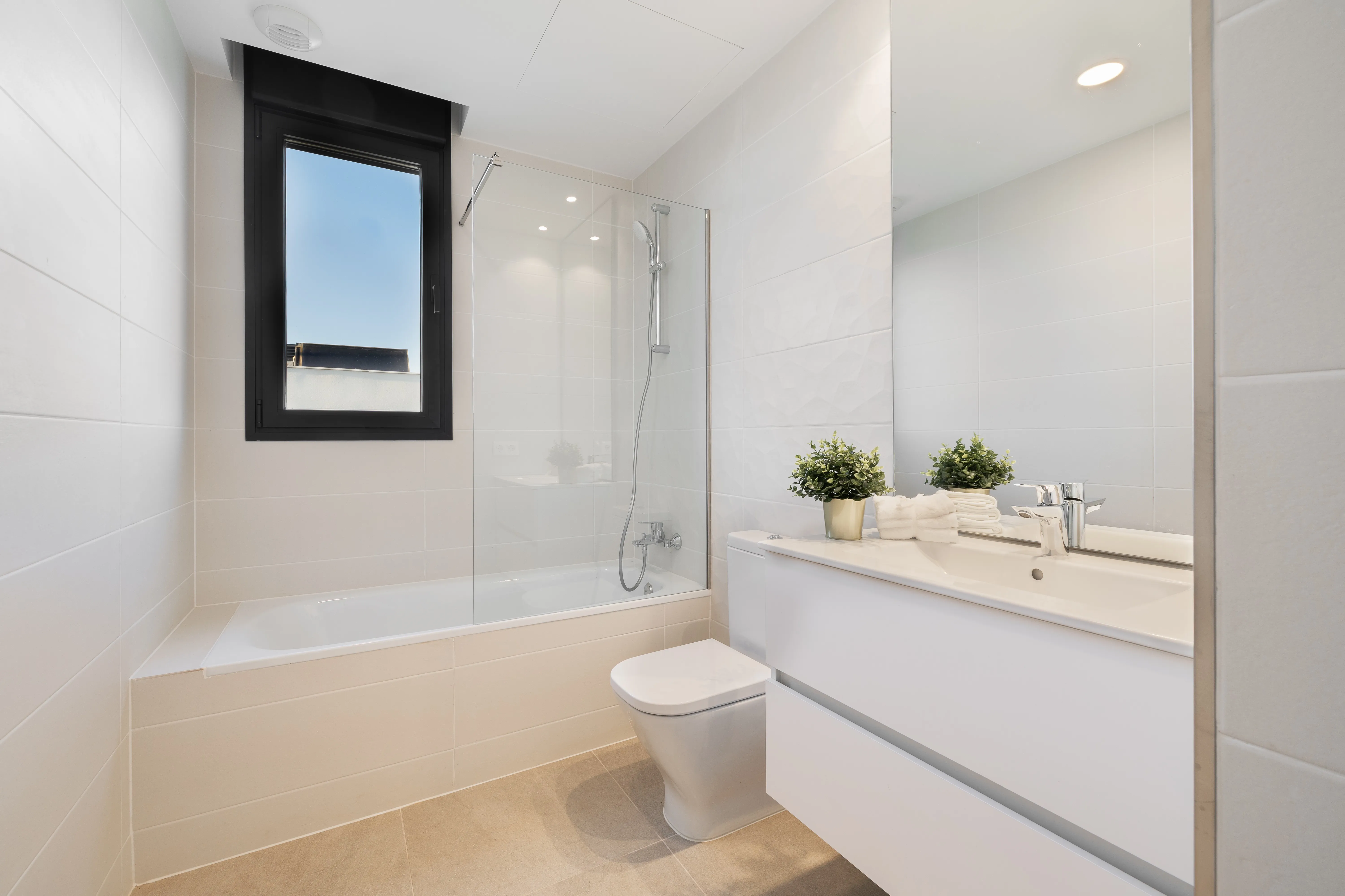 New built semi detached house in Puig de Ros-18