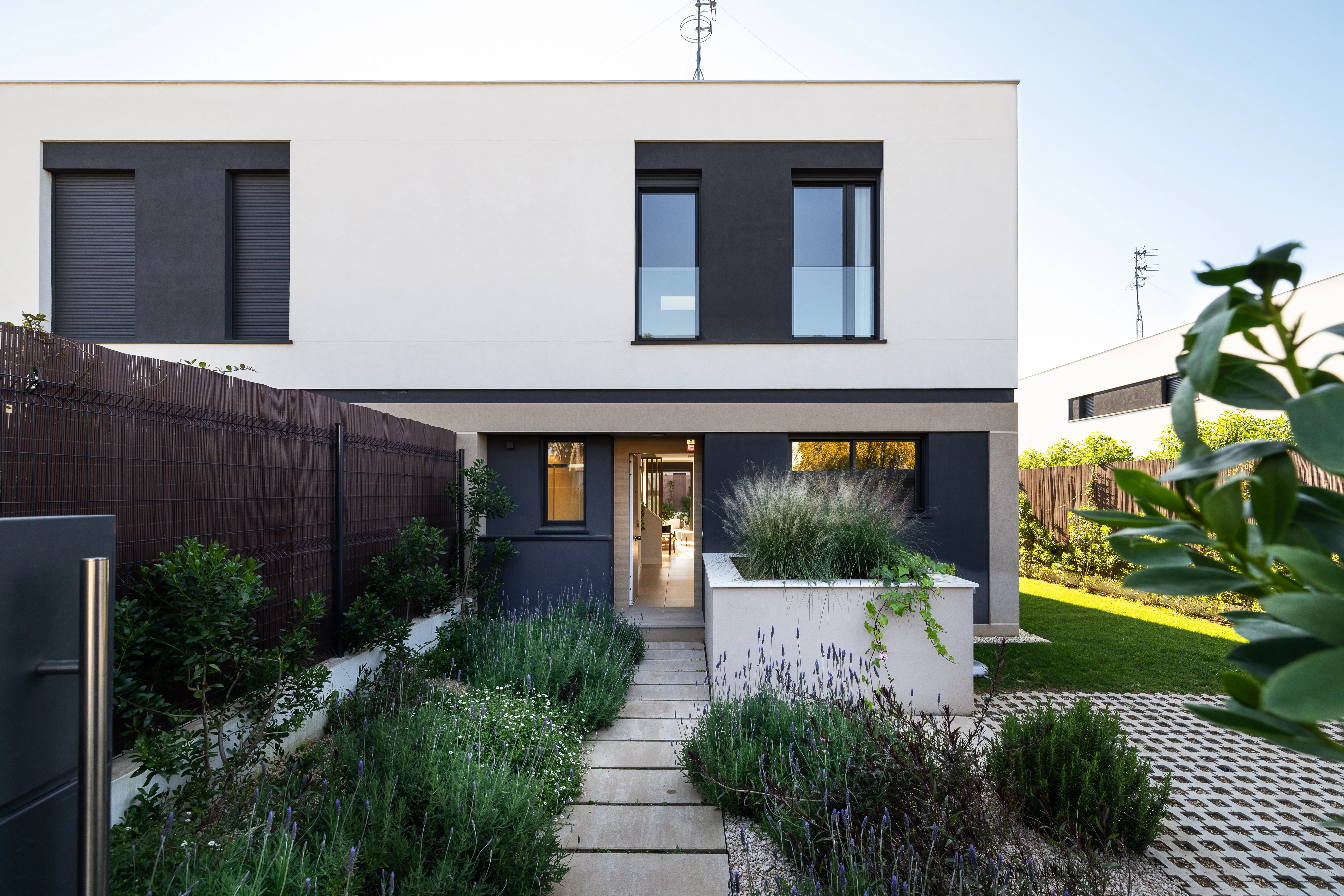 New built semi detached house in Puig de Ros-20