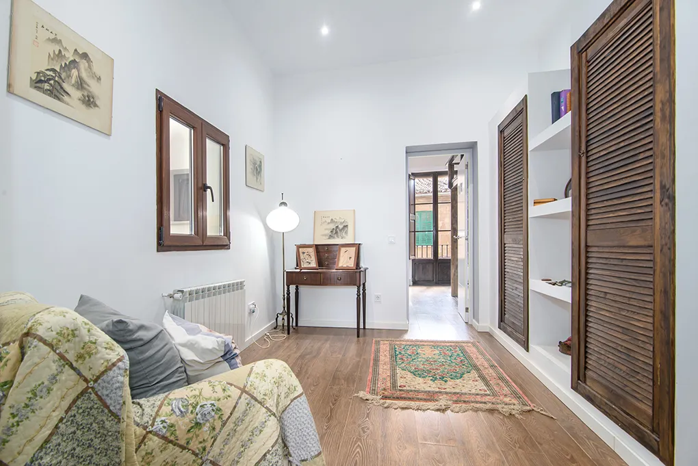 Idyllisk oase med pool i Llucmajor-15