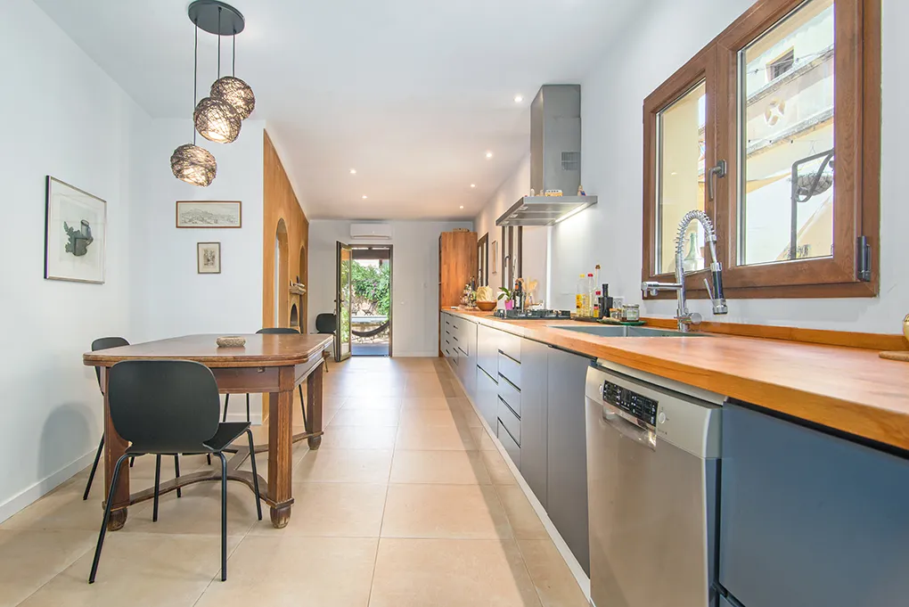 Idyllisk oase med pool i Llucmajor-3