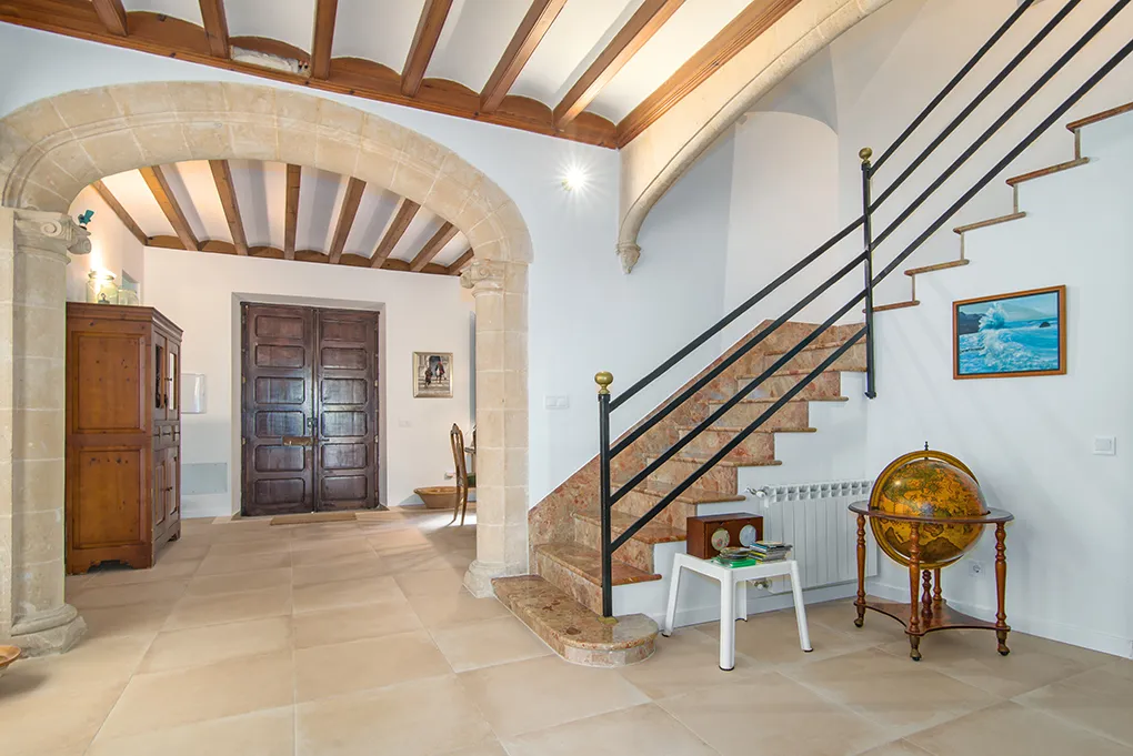 Idyllisk oase med pool i Llucmajor-9