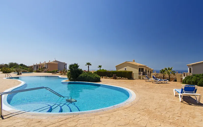 Petite maison jumelée avec vue sur la mer à Tolleric
