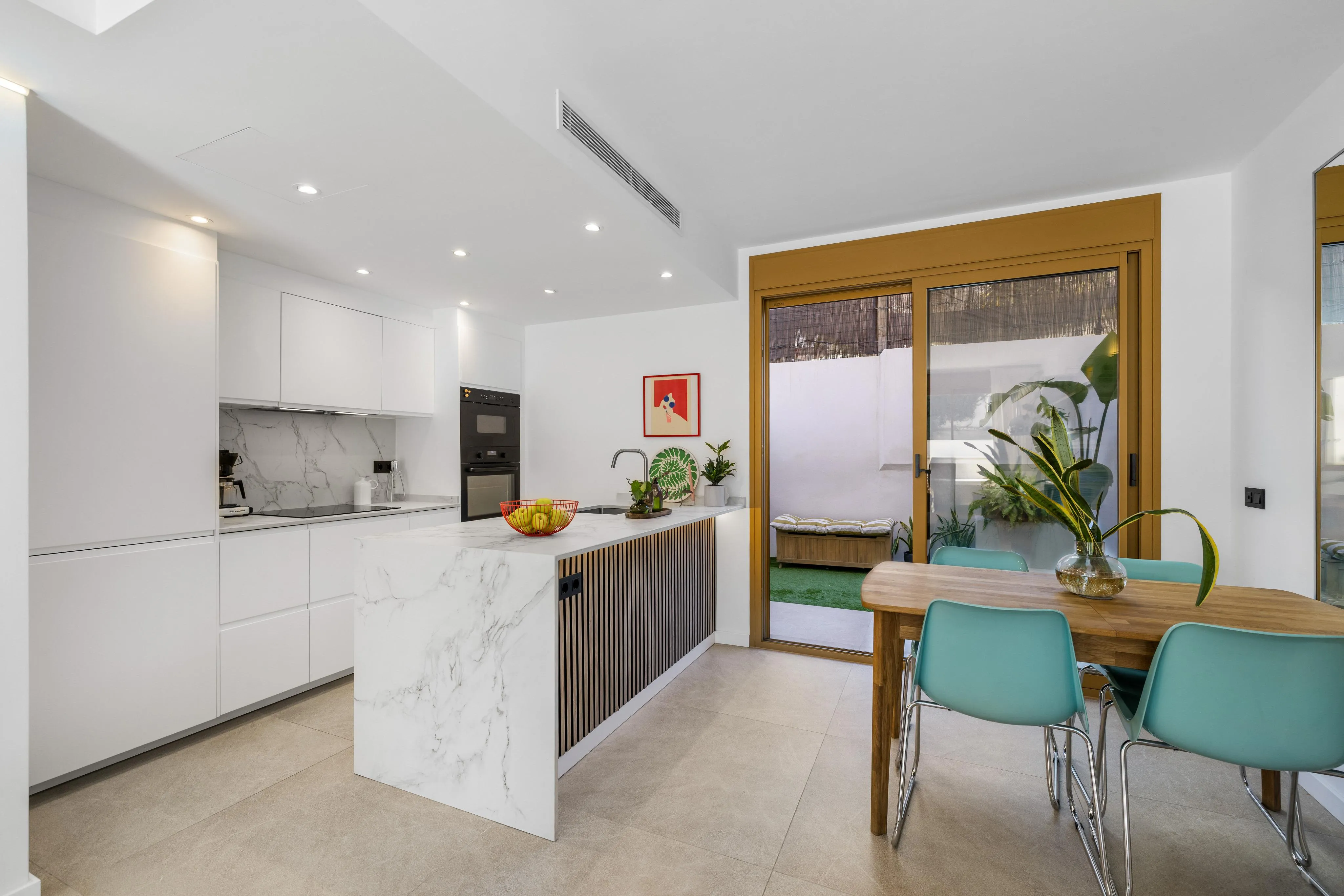 Prachtige nieuwbouw duplex direct aan zee-1