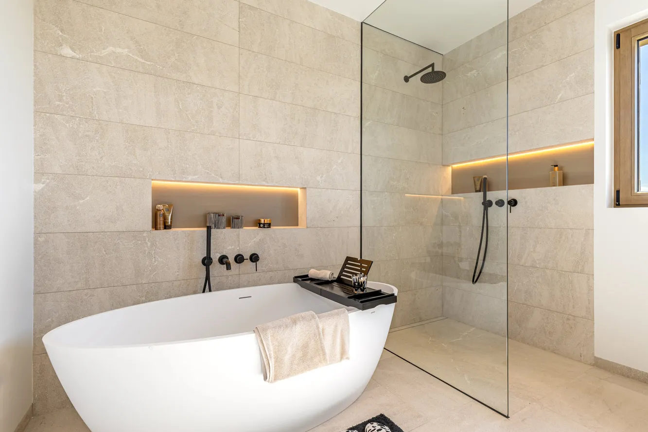 Autentisk lyx mellan vinstockar och berg-10