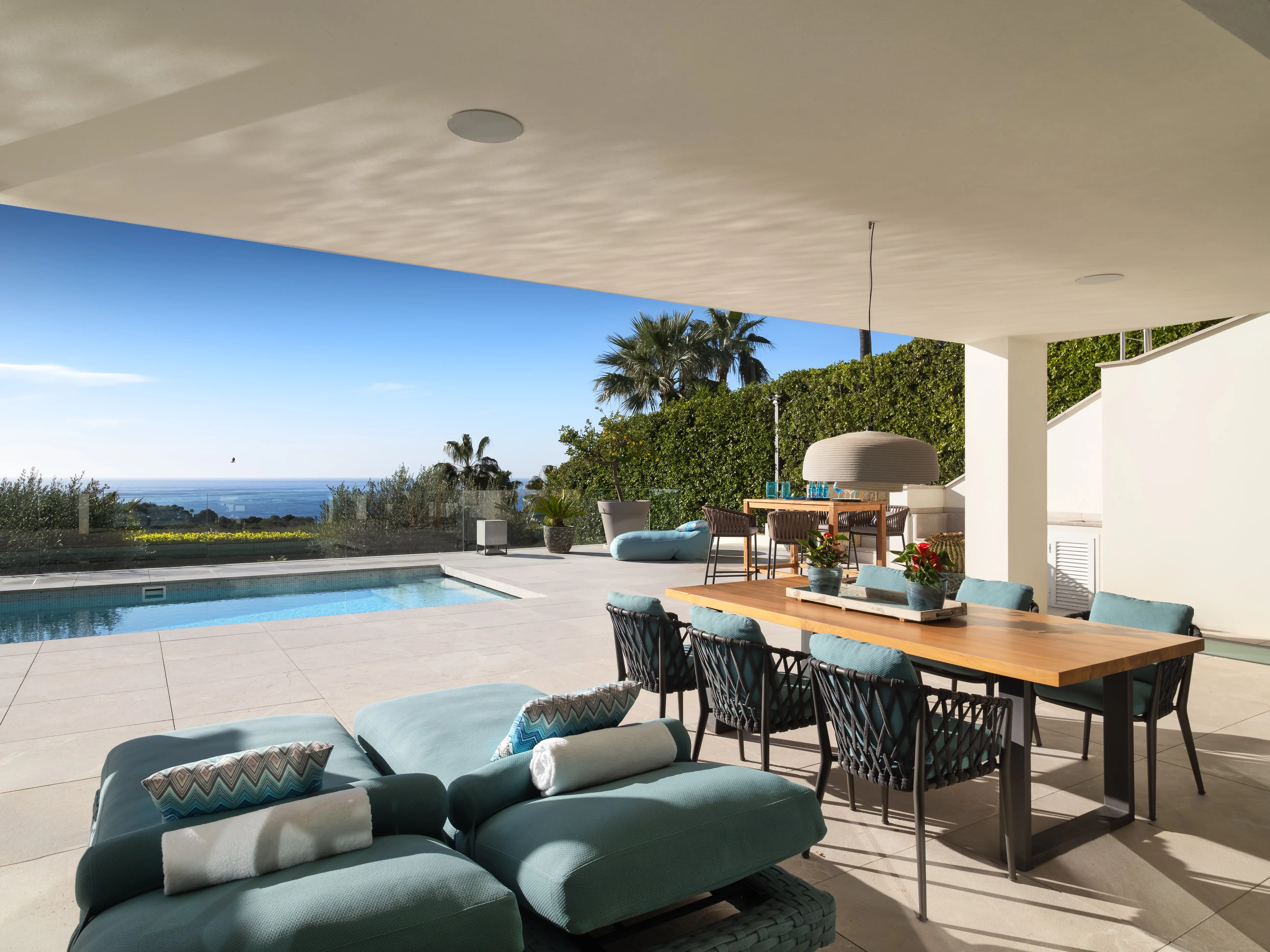 Moderne villa met adembenemend uitzicht op zee in Anchorage Hill-12