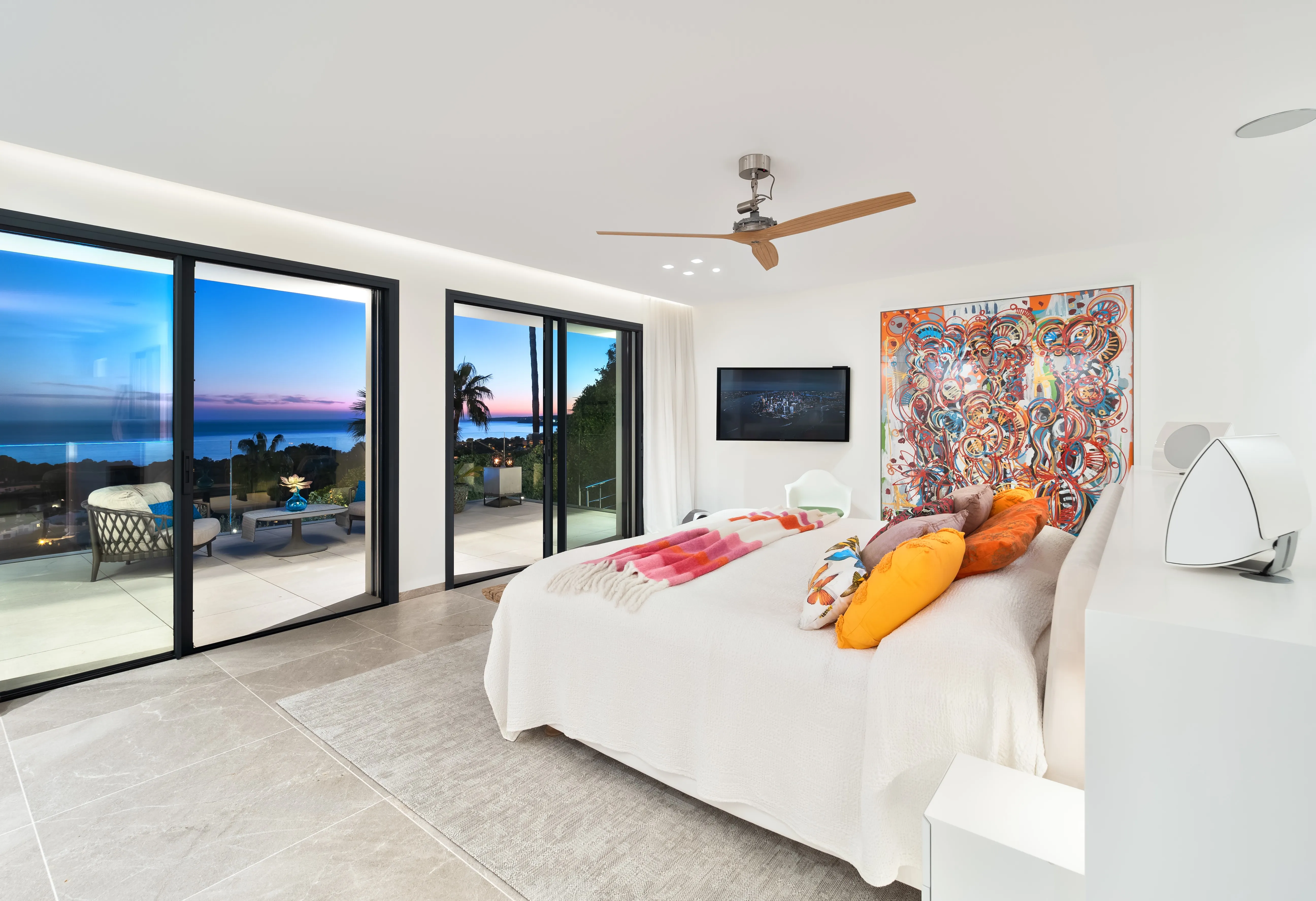 Villa moderne avec vue imprenable sur la mer à Anchorage Hill-29