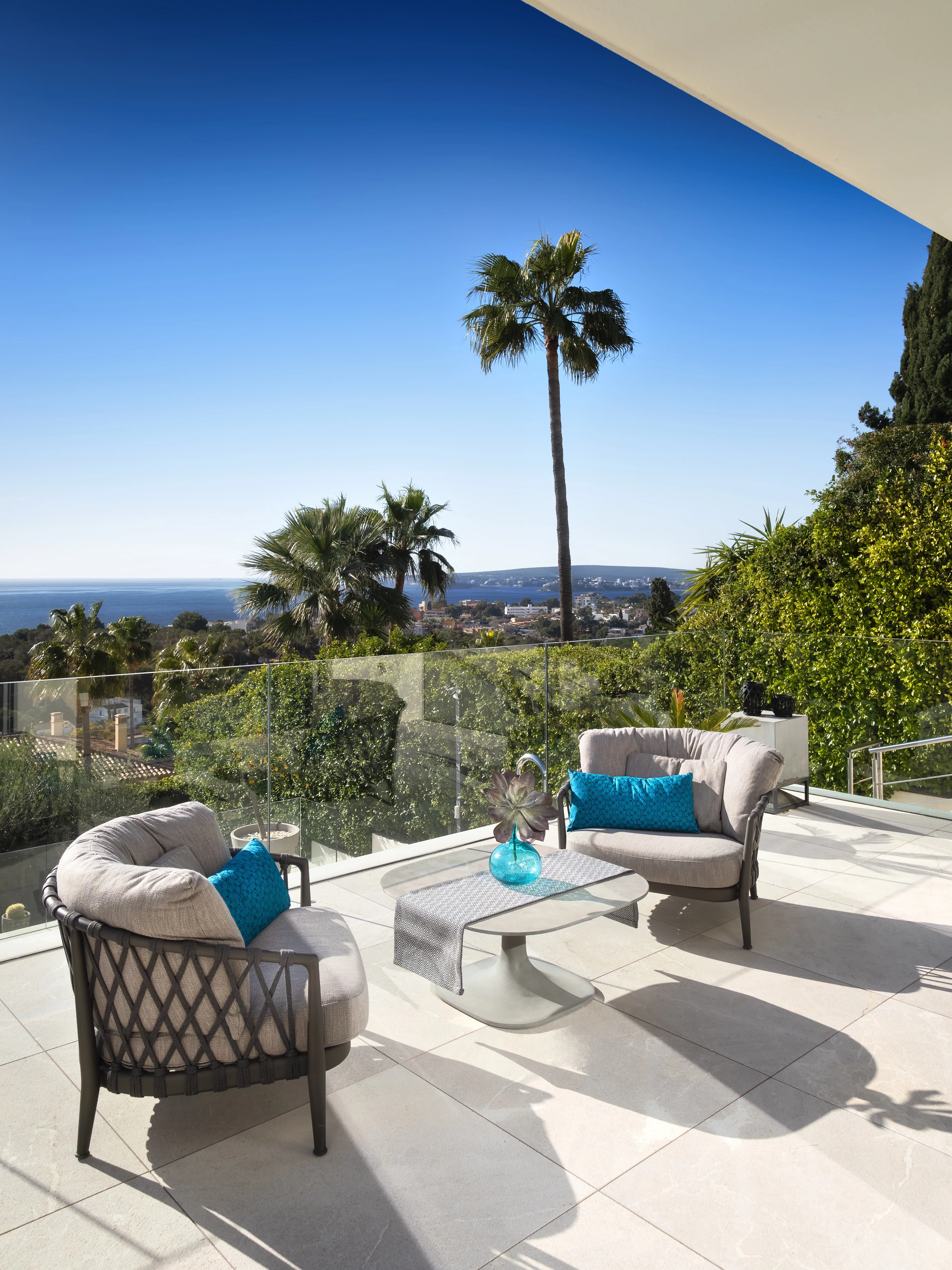 Villa moderne avec vue imprenable sur la mer à Anchorage Hill-23