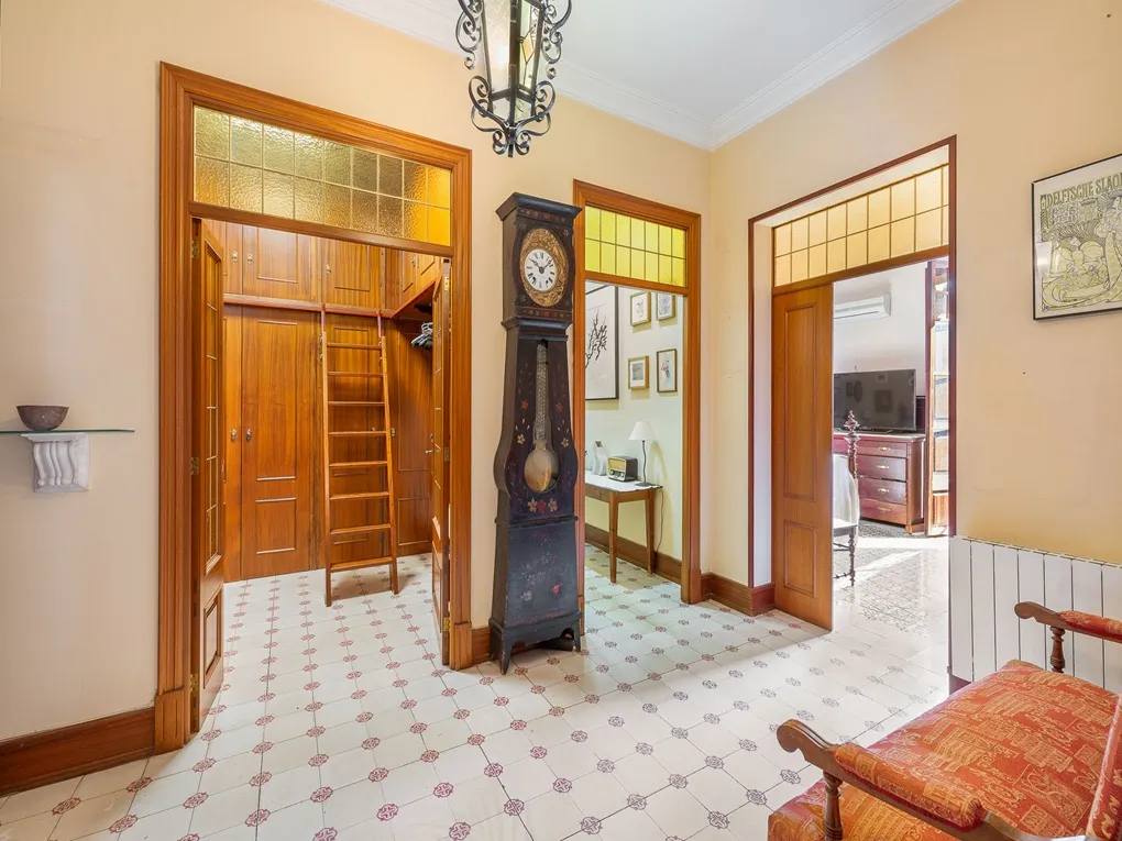 Wohnung mit Lift und Potenzial im Stadtzentrum-10