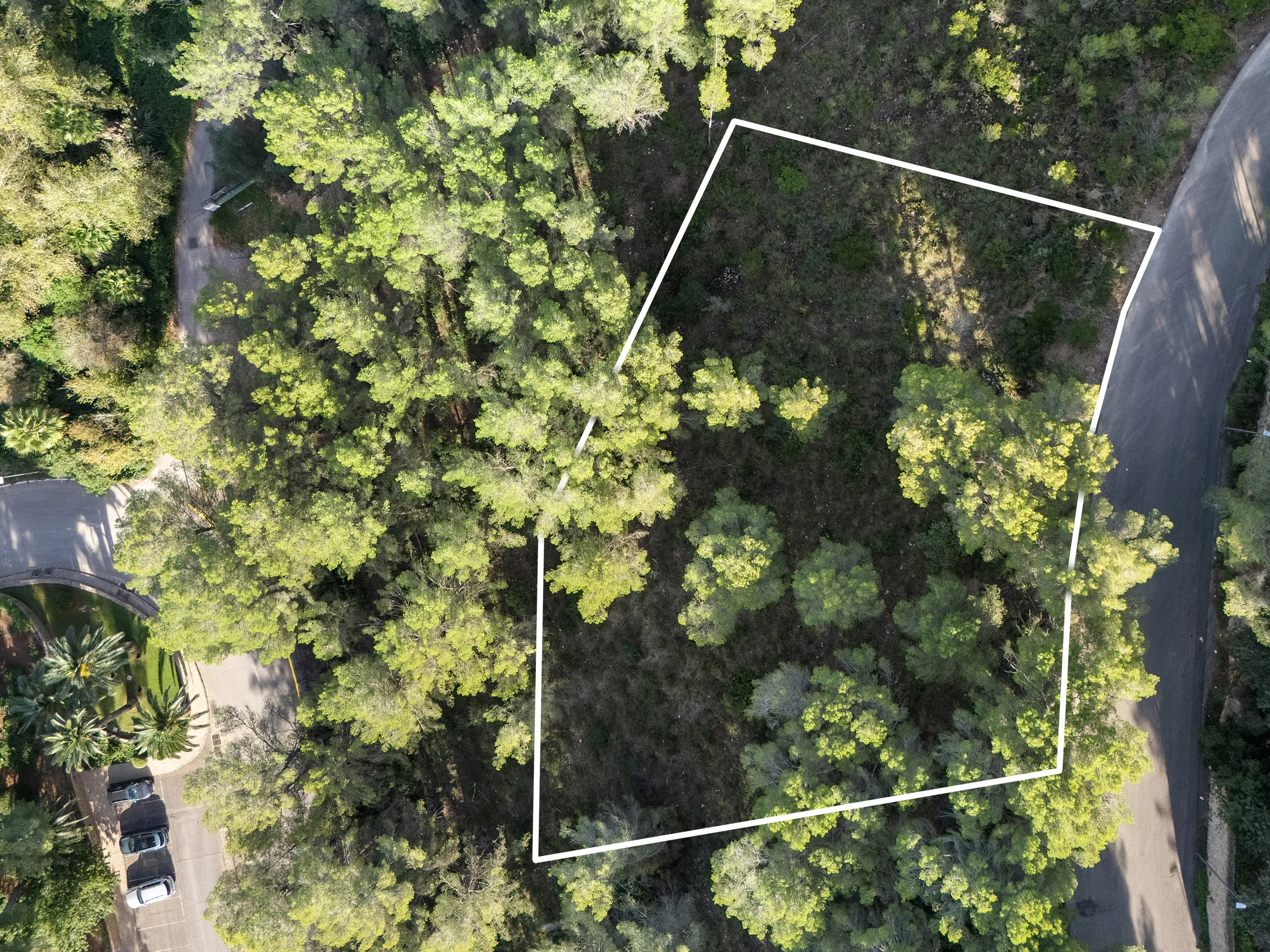 Bouwperceel met goedgekeurd project in het onderste deel van Son Vida-3