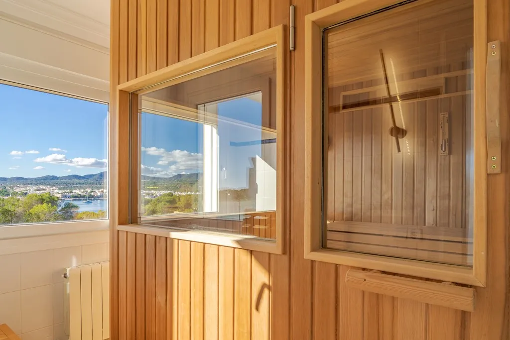 Eksklusiv villa med pool tæt på stranden-20