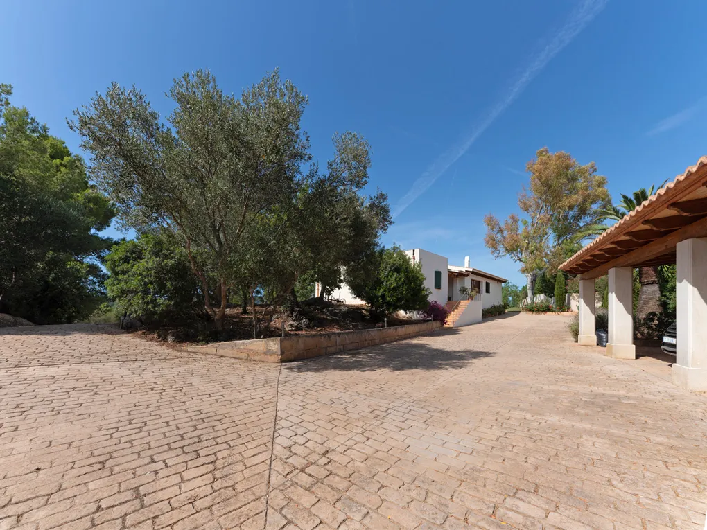 Charmant landhuis met eigen waterput in Establiments-12