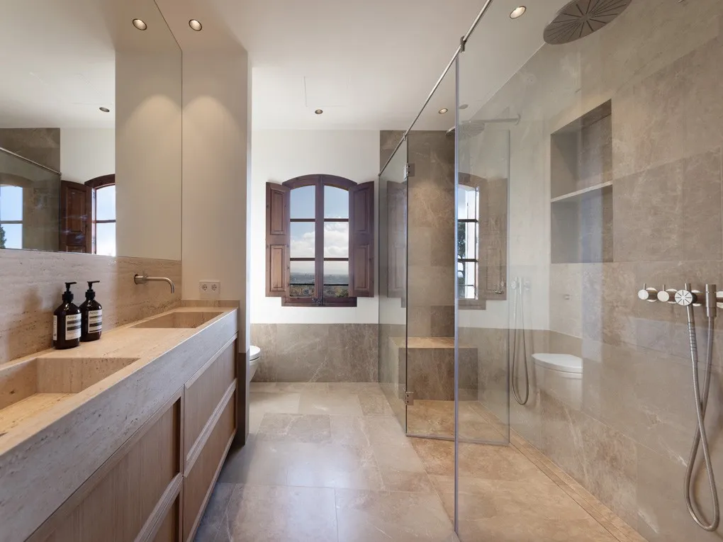 Charmerende middelhavsvilla med udsigt over Palma og havet-14