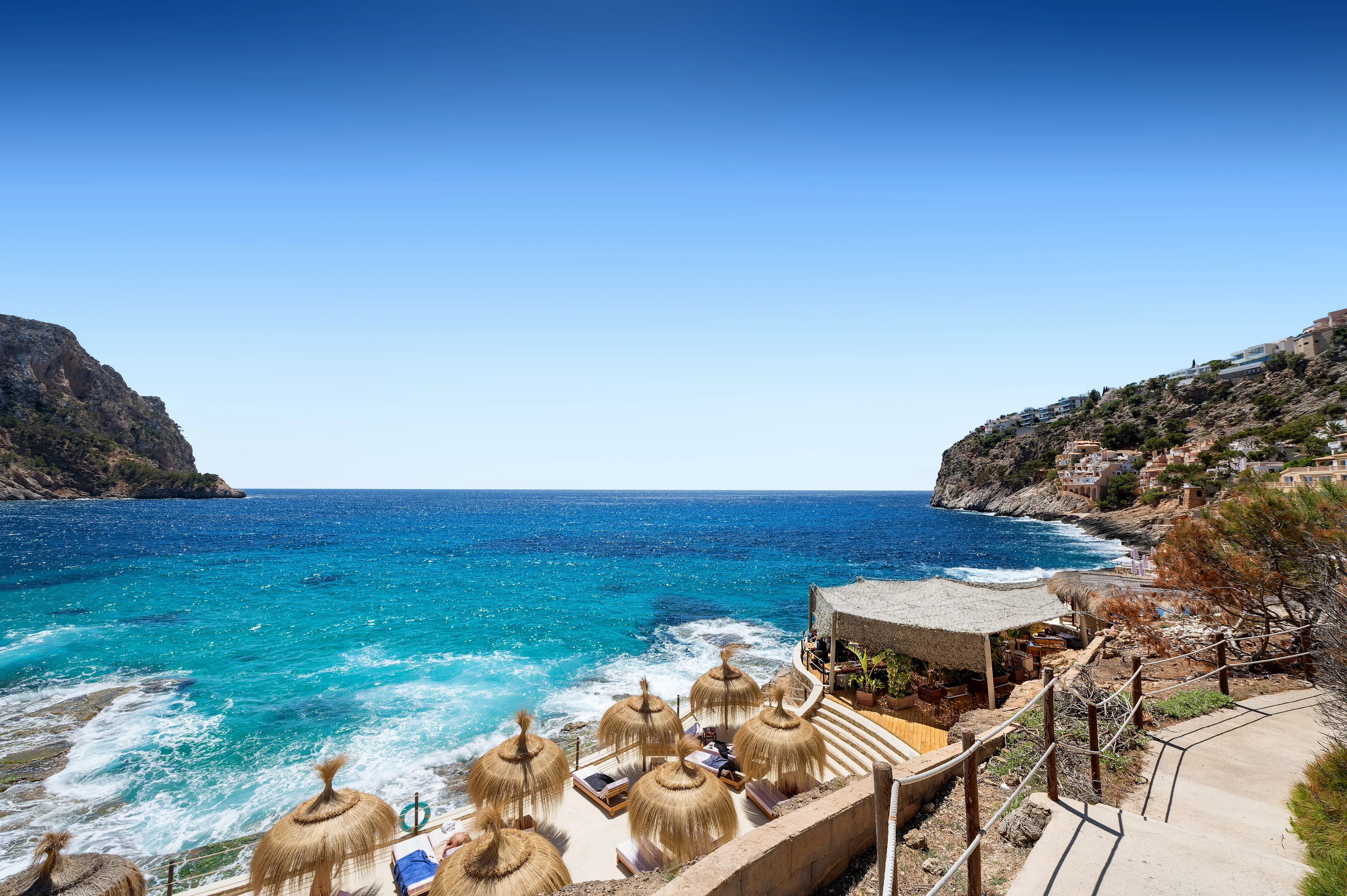 Apartamento mediterráneo en planta baja con jardín-19
