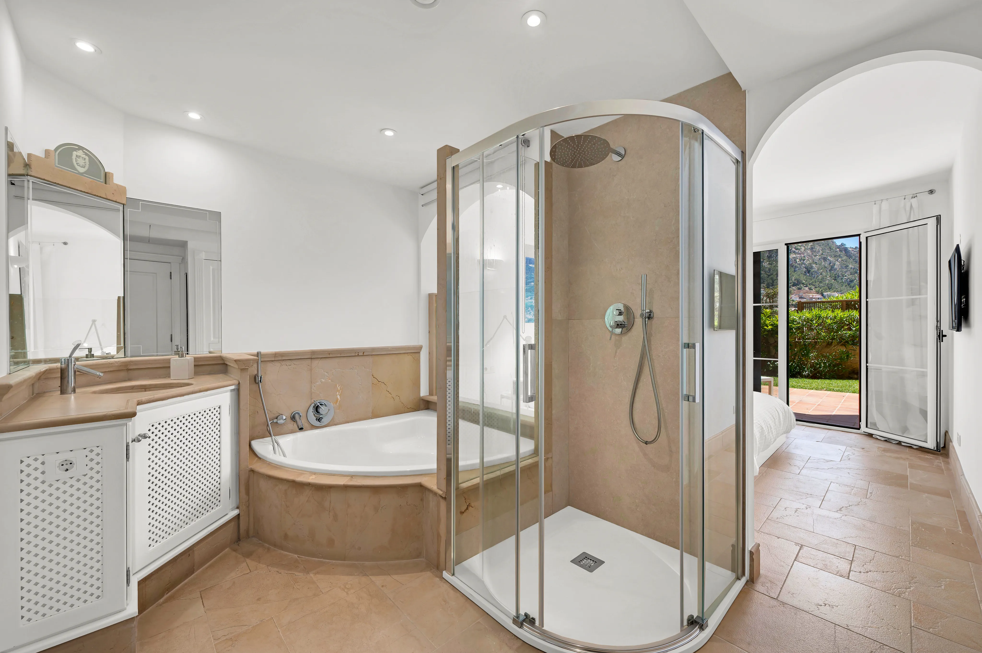Apartamento mediterráneo en planta baja con jardín-17
